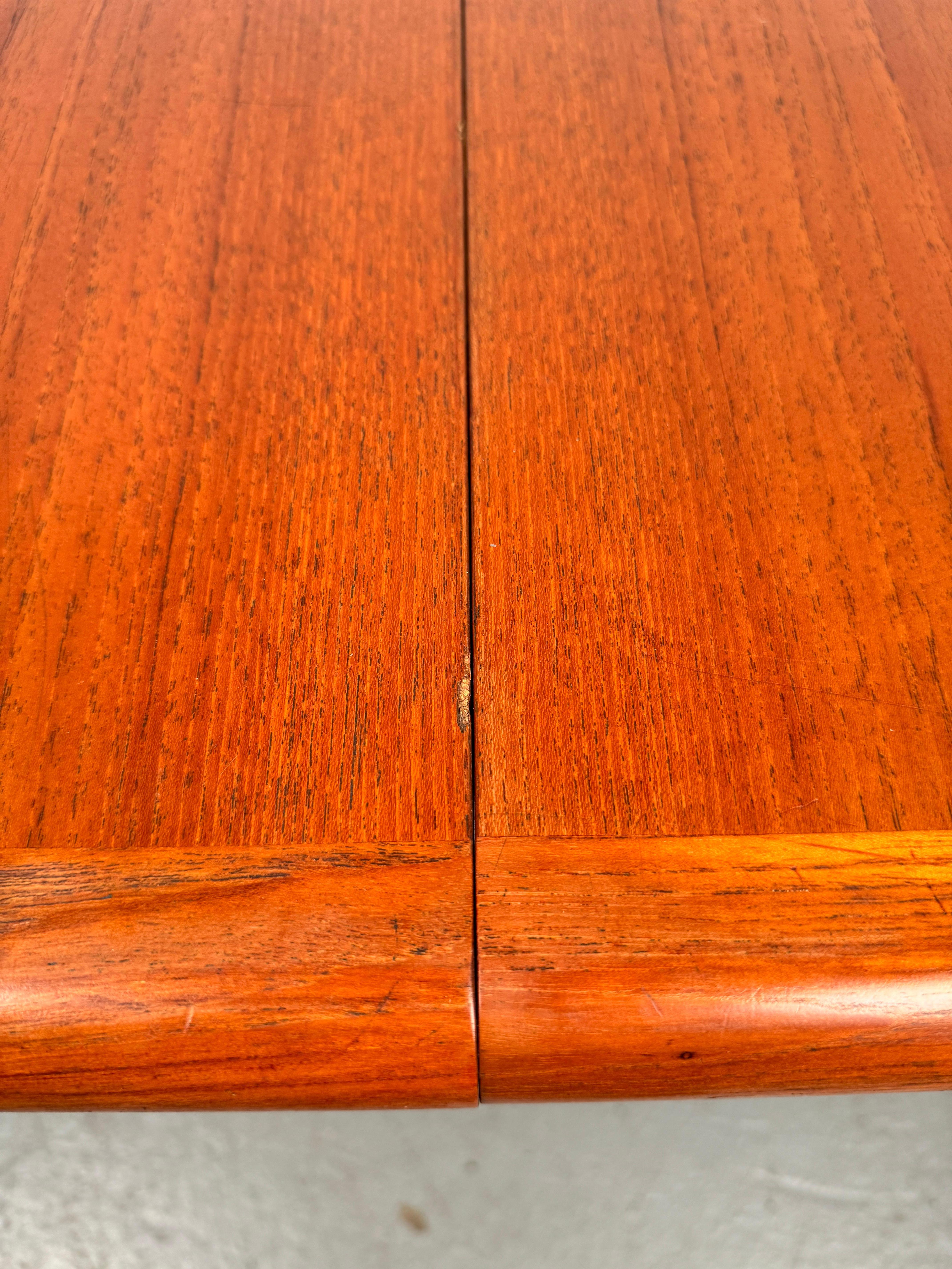 Vintage Teak Danish Leaf Table en vente 13