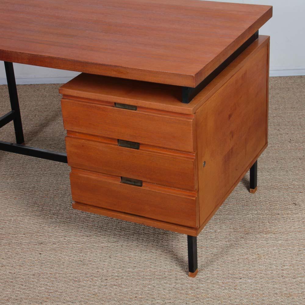 Metallo Vintage teak desk by Pierre Guariche, 1960s in vendita