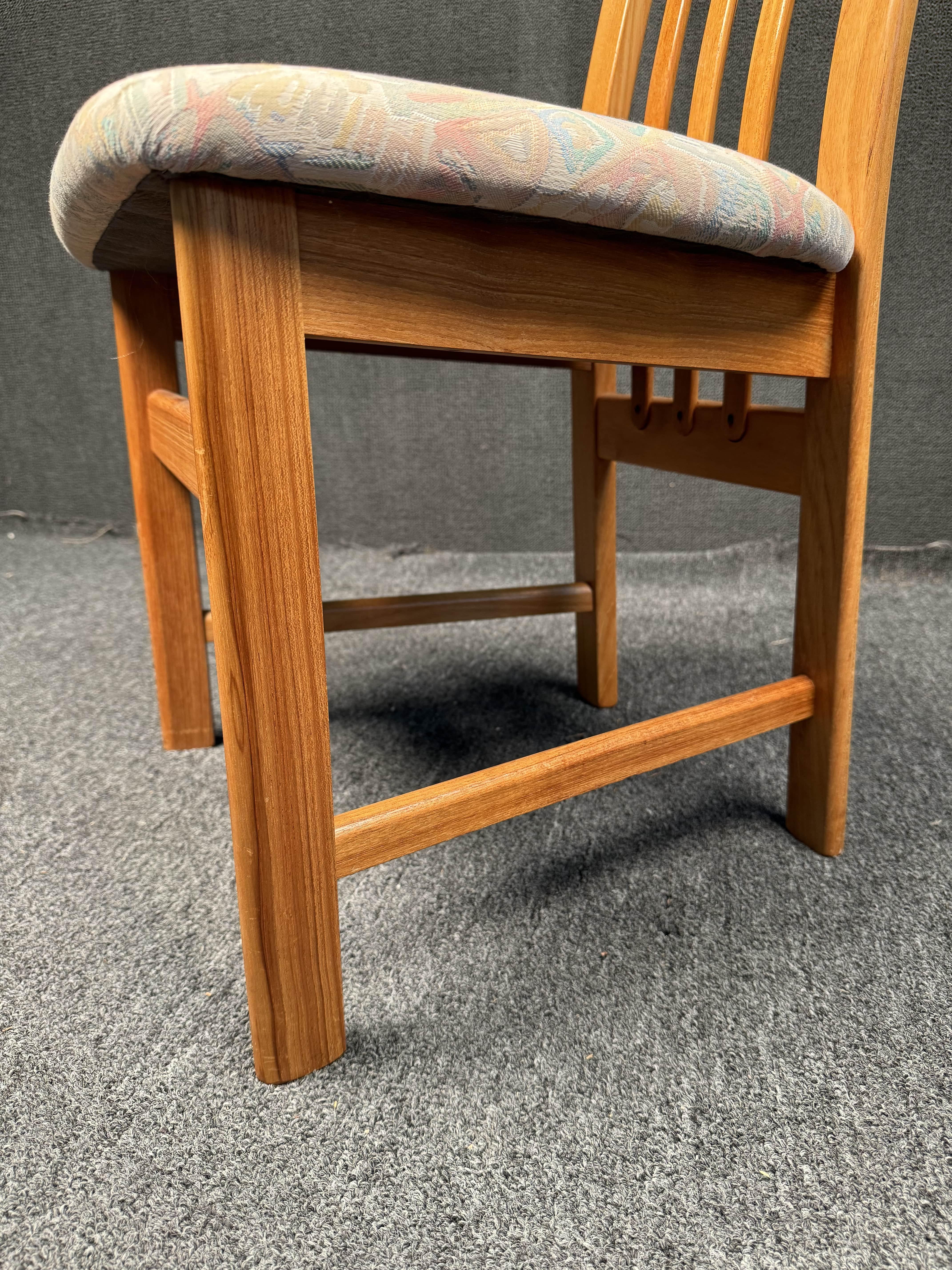 Vintage Teak Dining Chairs by Nordic Furniture For Sale 6