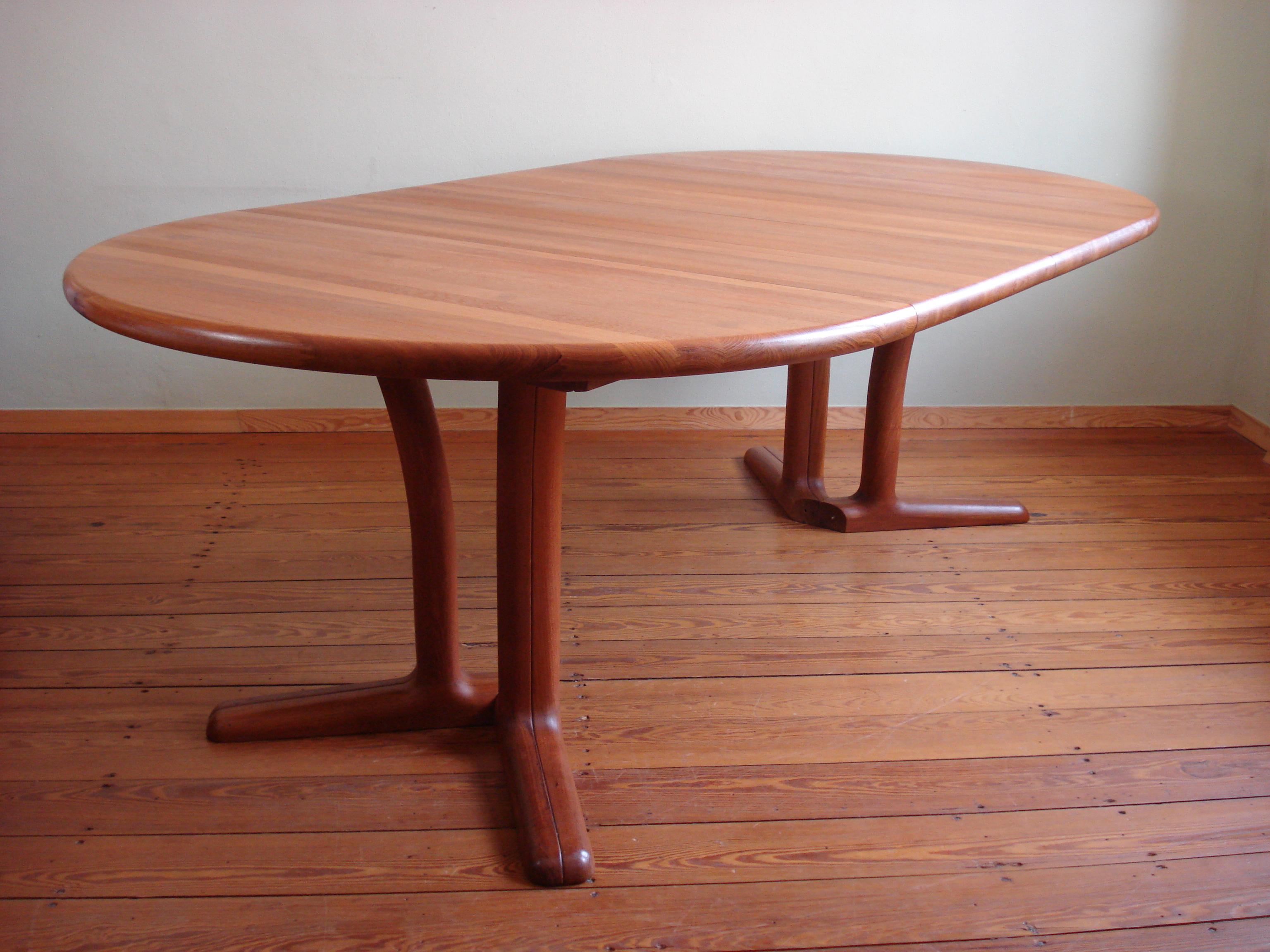 Late 20th Century Vintage Teak Dining Table by Dyrlund For Sale