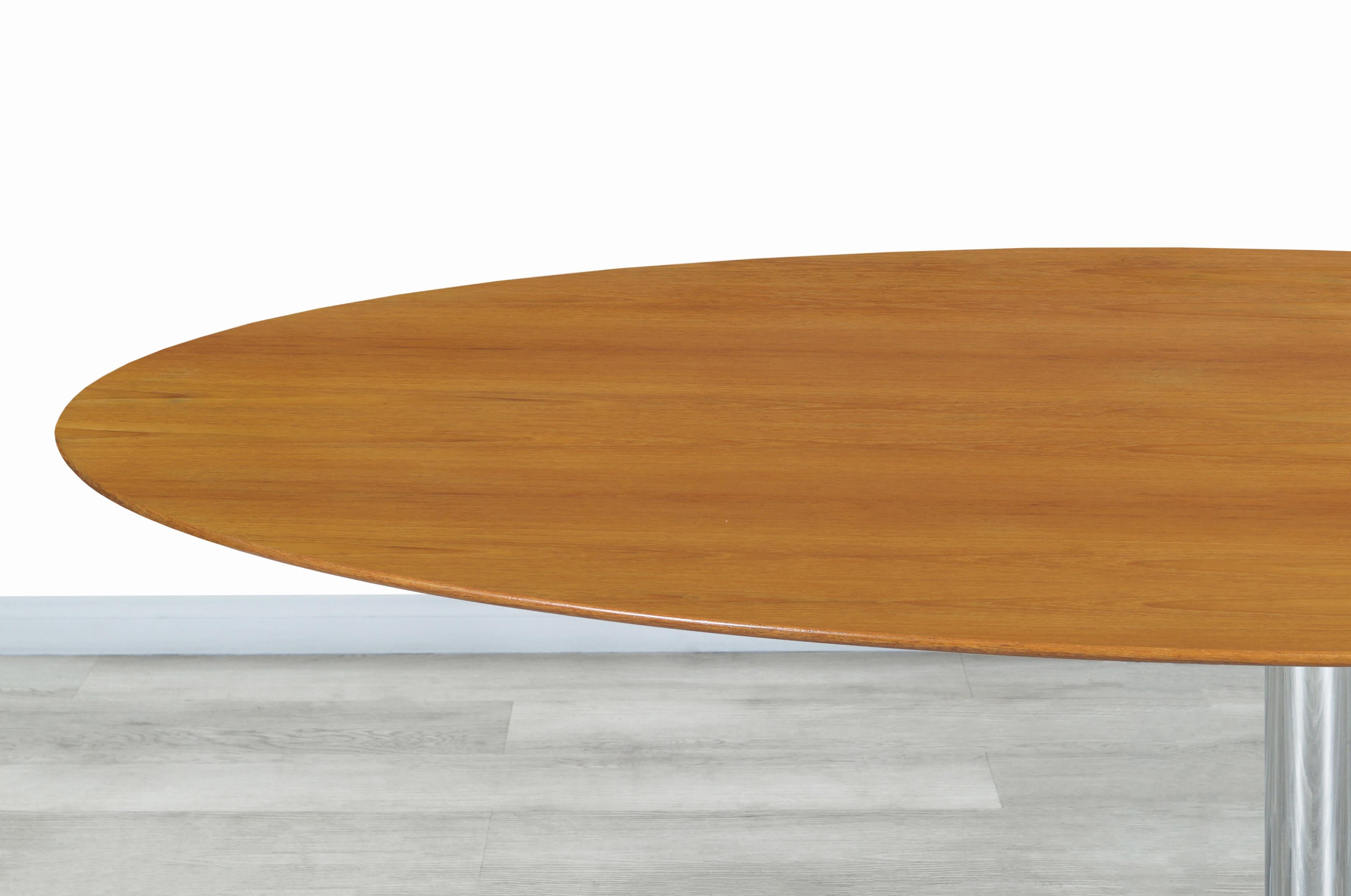 Mid-20th Century Vintage Teak Executive Desk or Dining Table by Florence Knoll