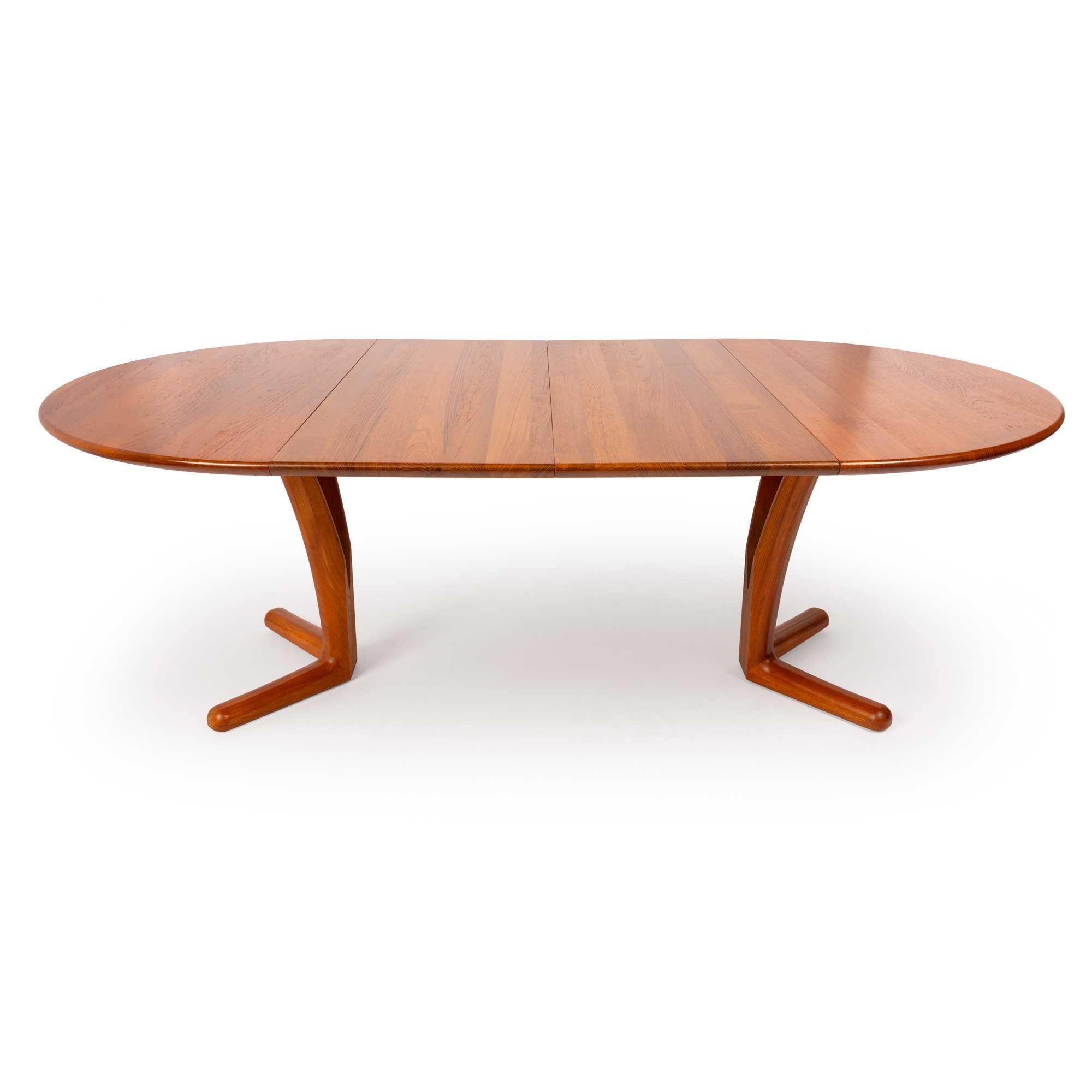 Danois Table à manger extensible en teck vintage par Dyrlund en vente