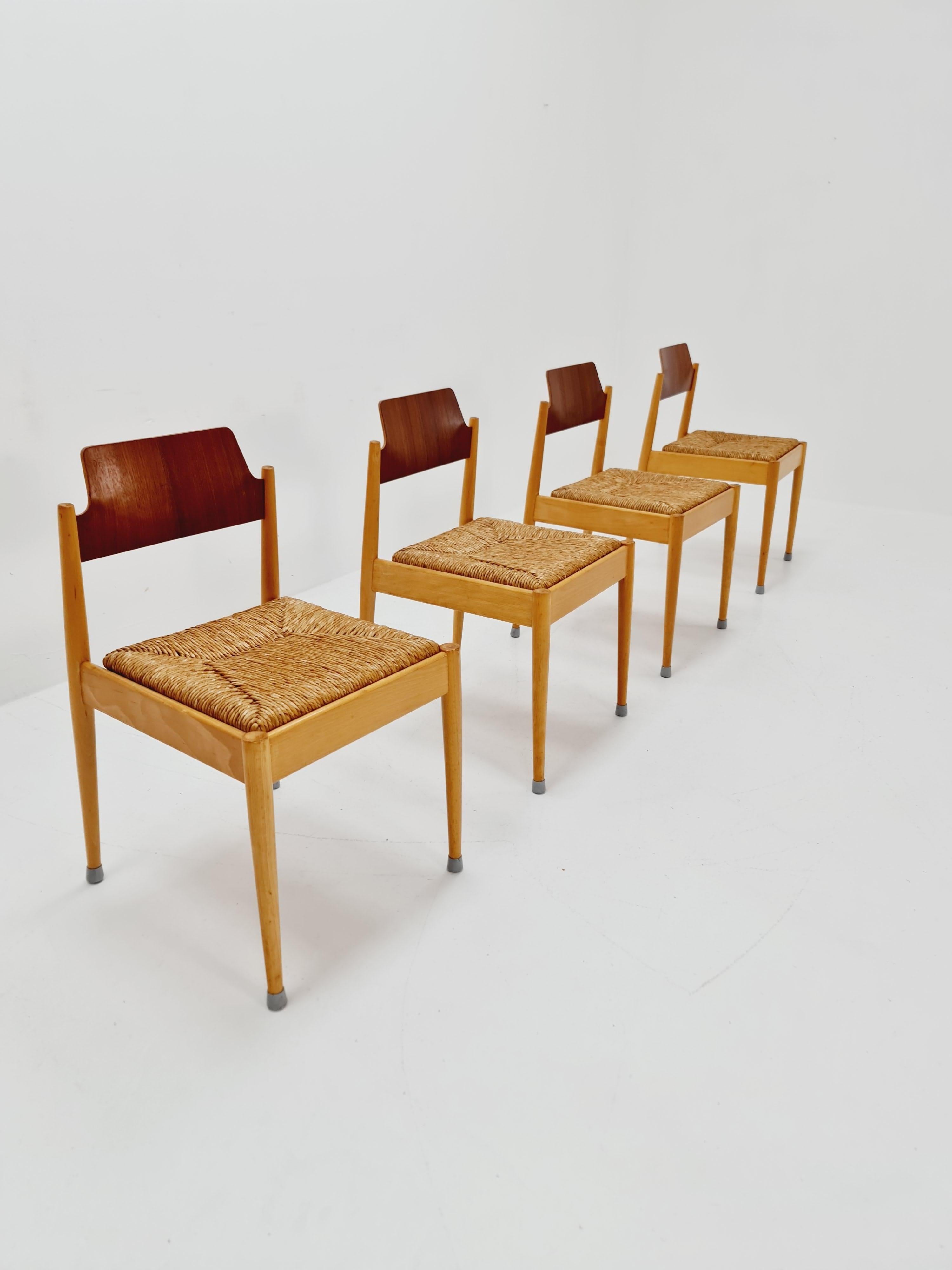 Sedie da pranzo tedesche in teak vintage di Egon Eiermann per Wilde + Spieth, 1950 In condizioni buone in vendita a Gaggenau, DE
