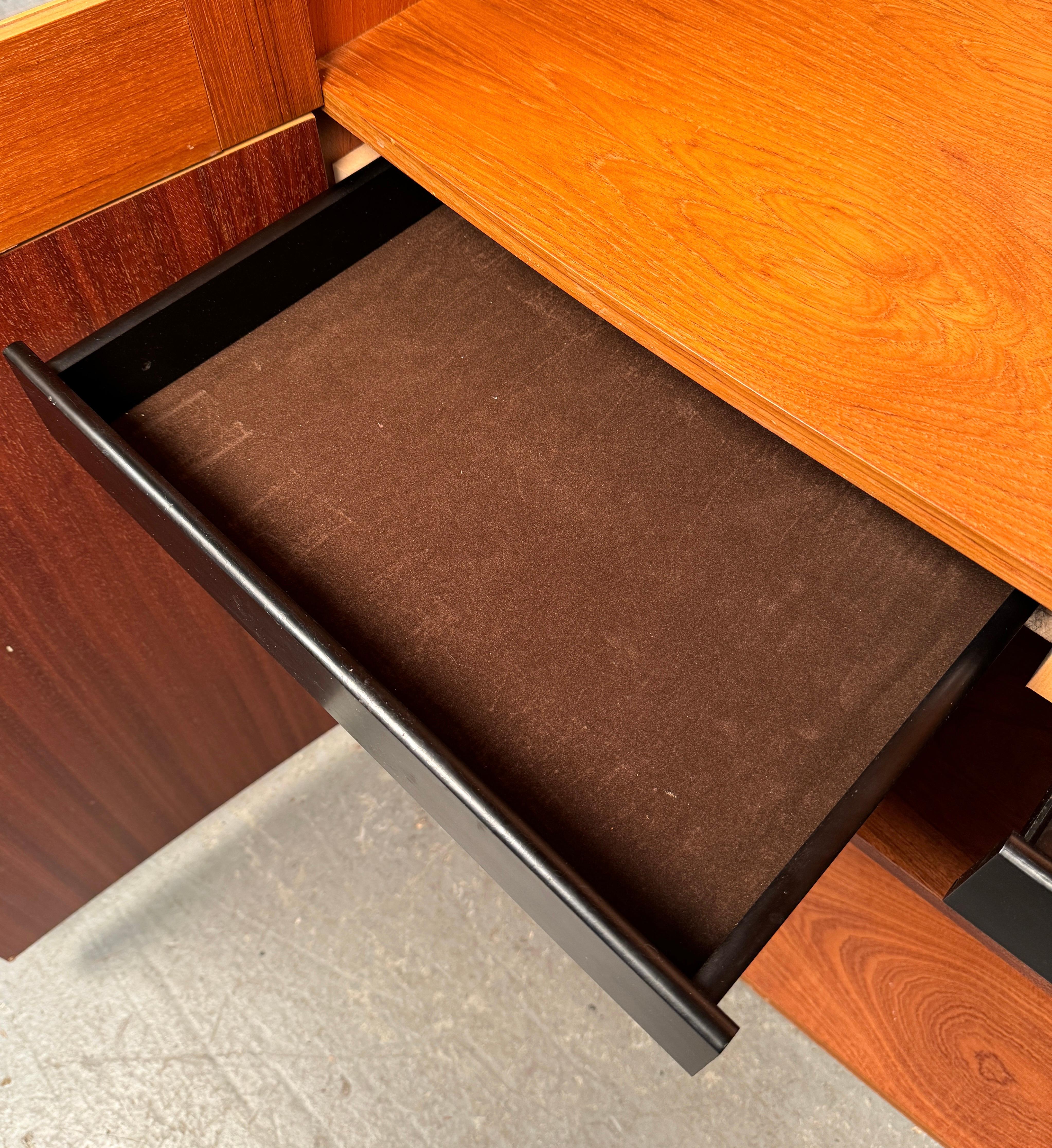 Meuble de rangement vintage en teck de Skovby en vente 8