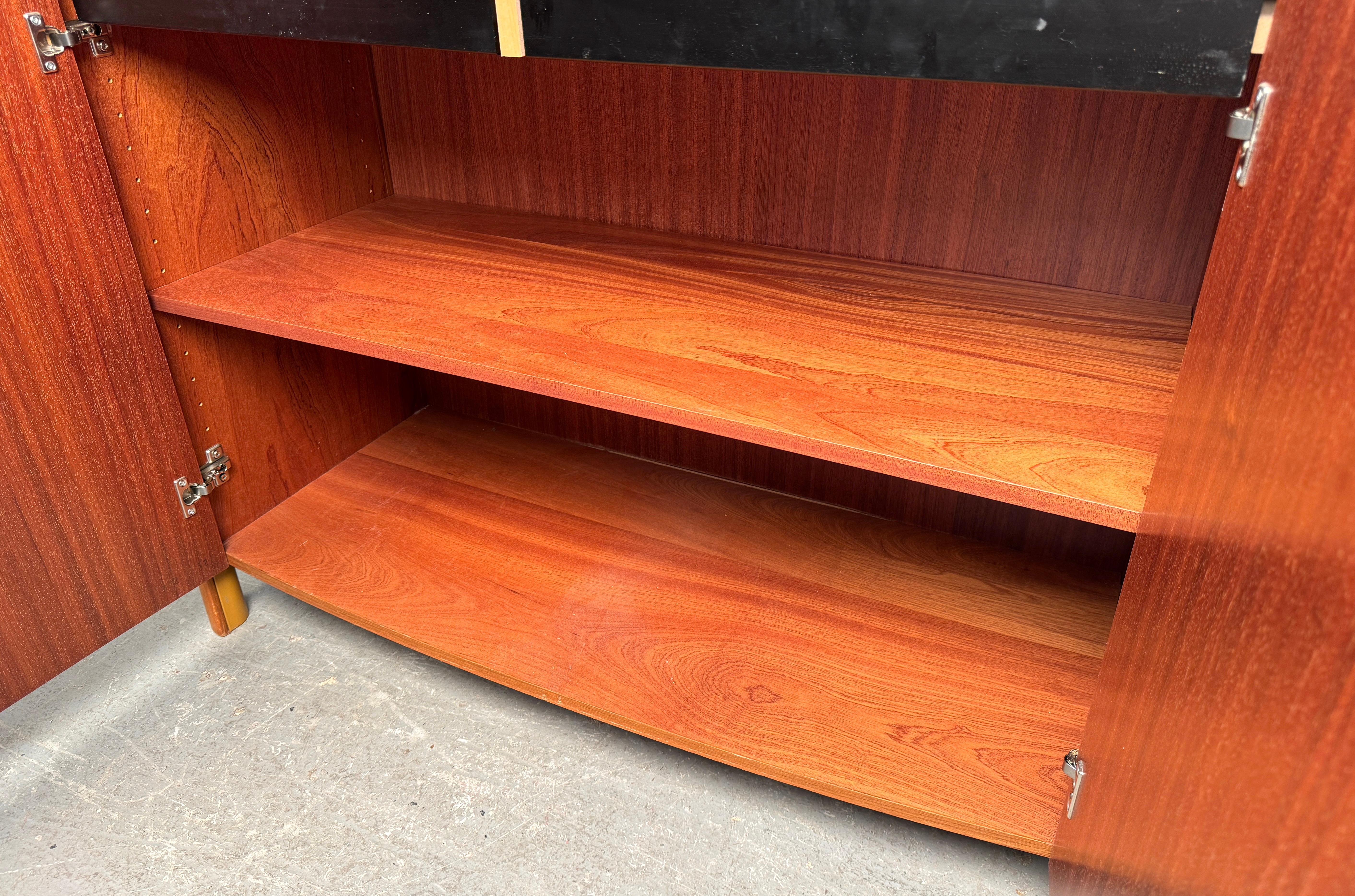 Meuble de rangement vintage en teck de Skovby en vente 9