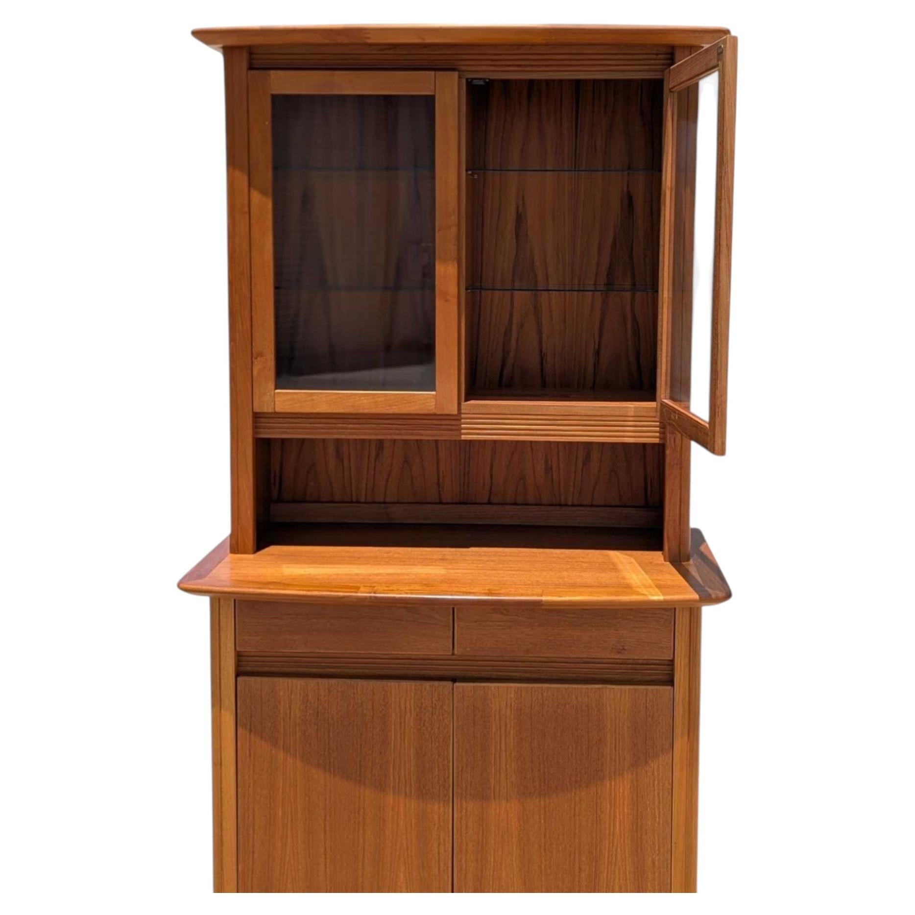 Vintage Teak Hutch Cabinet - 2-Piece Mid Century Display Cabinet w/ Glass Doors For Sale