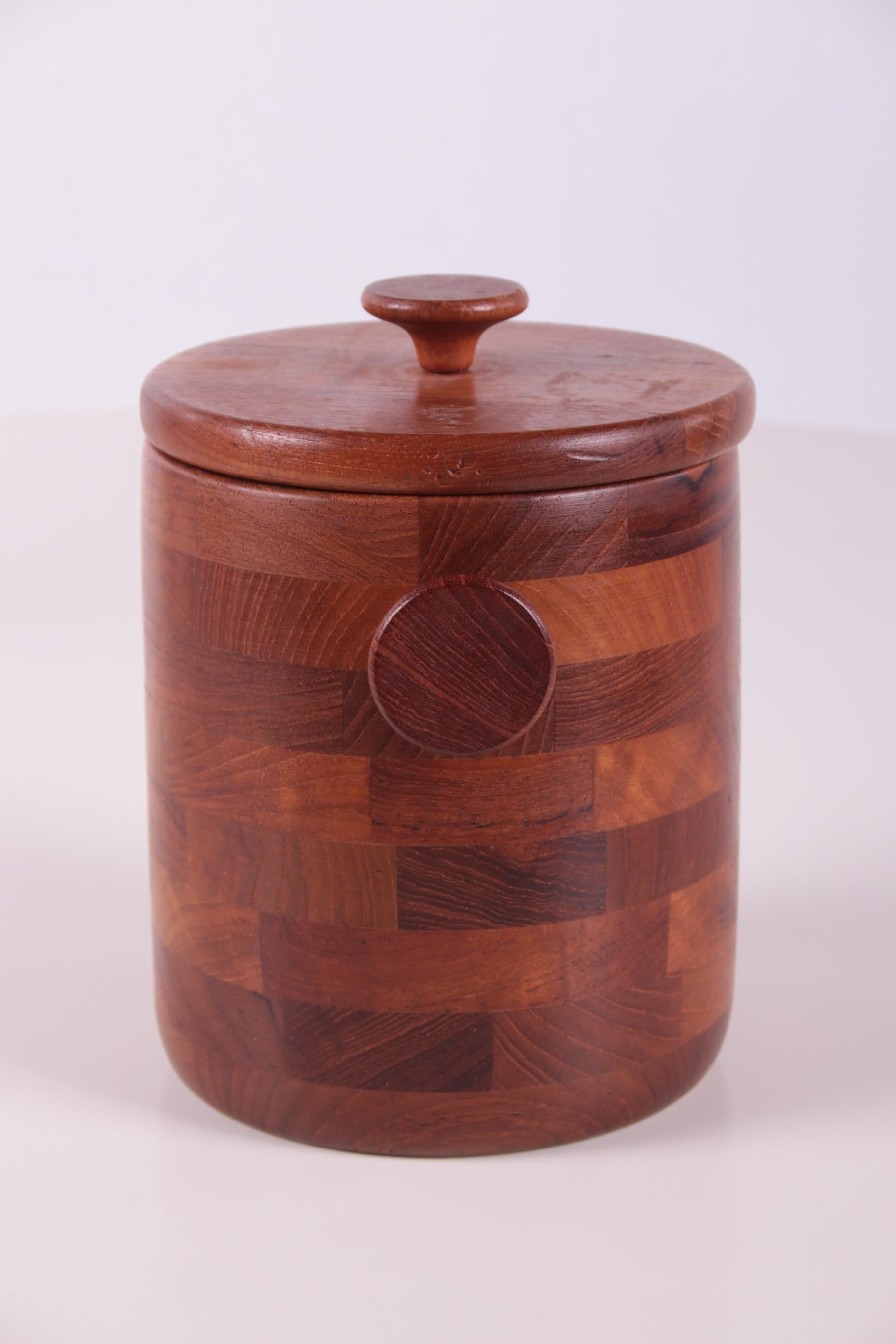 Vintage Teak Ice Bucket Design Viners of Sheffield In Good Condition For Sale In Oostrum-Venray, NL