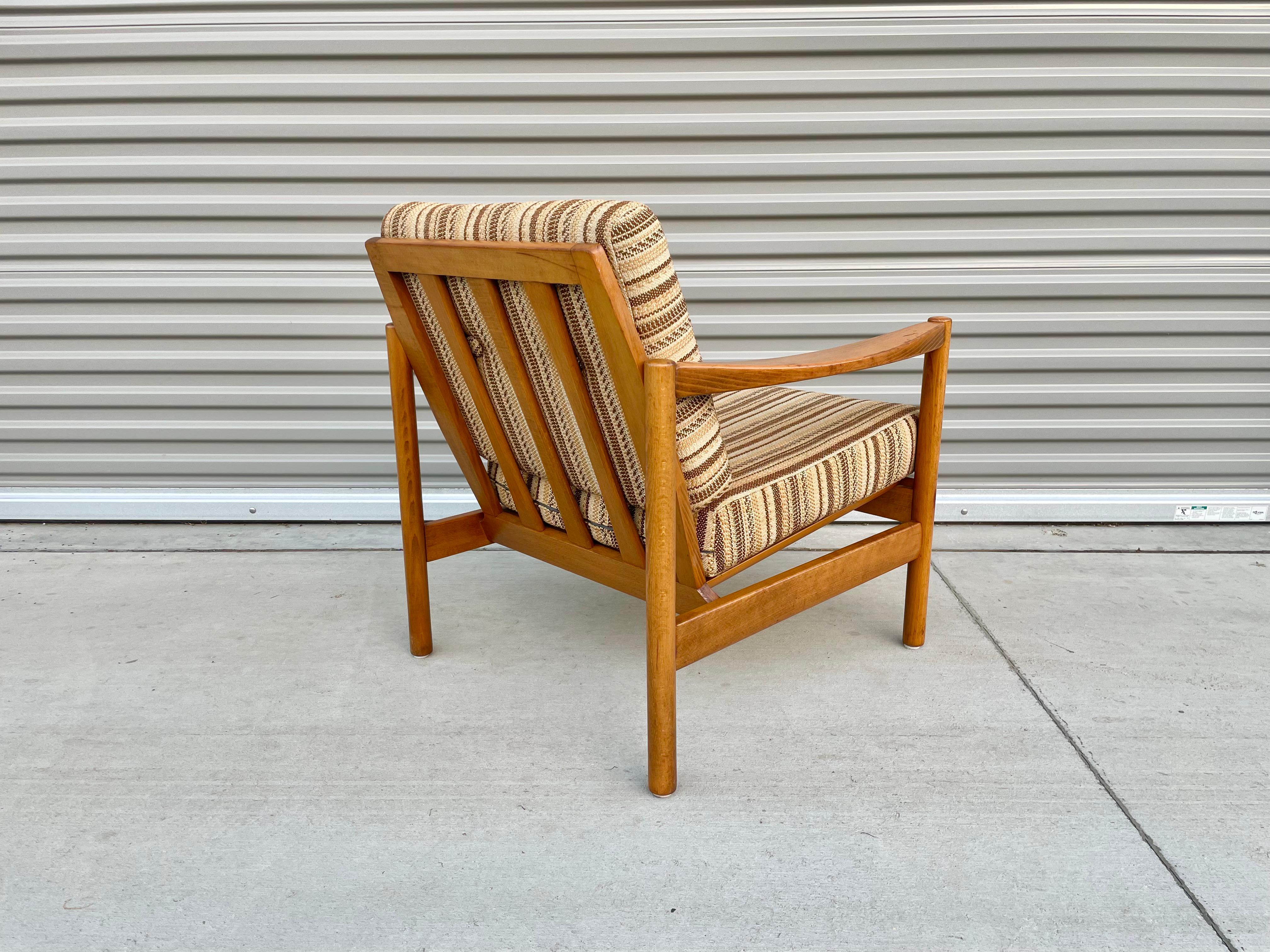 Mid-20th Century Vintage Teak Lounge Chair For Sale
