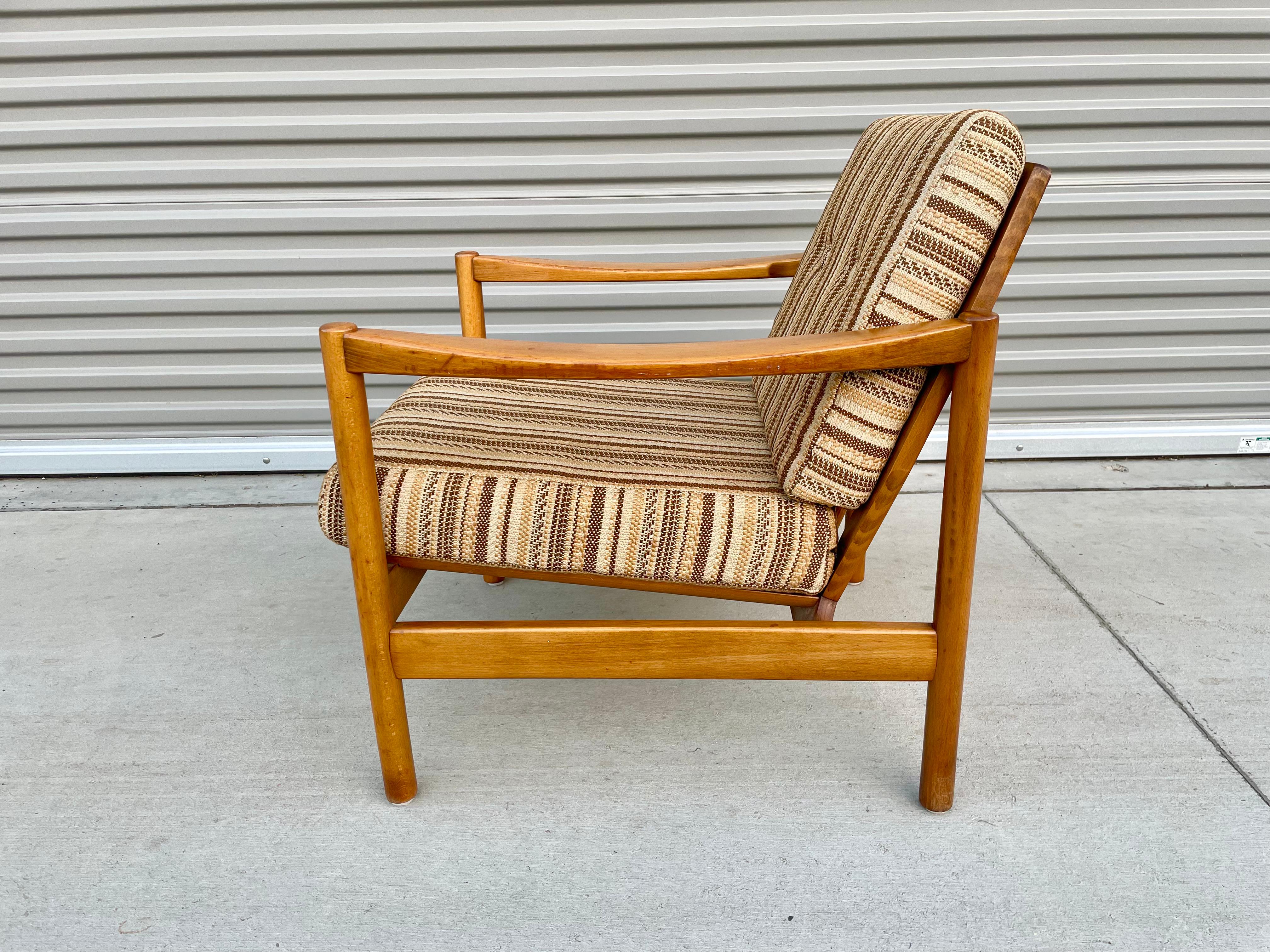 Vintage Teak Lounge Chair For Sale 2