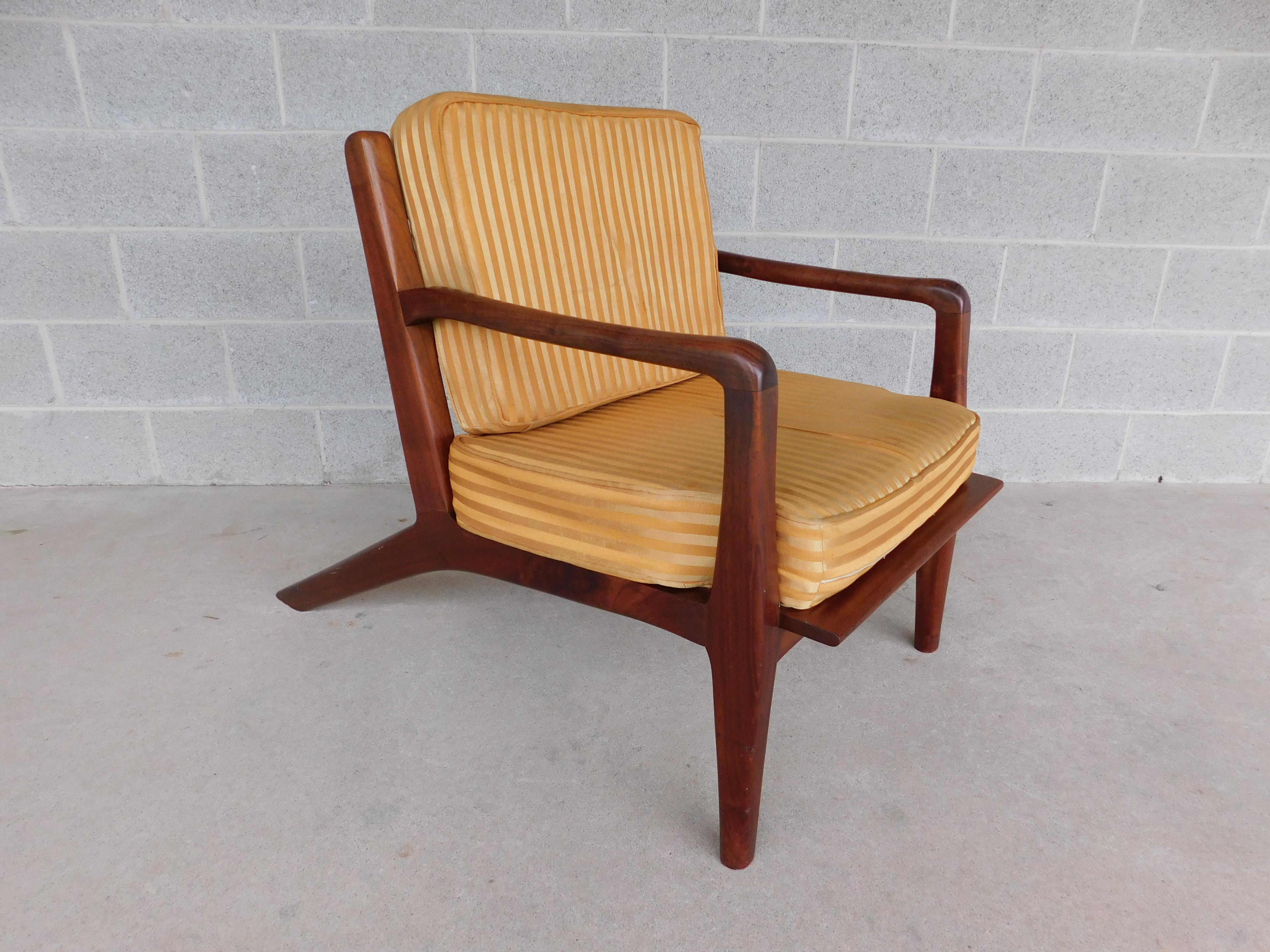 Vintage Teak Midcentury Lounge Chair Attributed to Hans Wegner For Sale 2