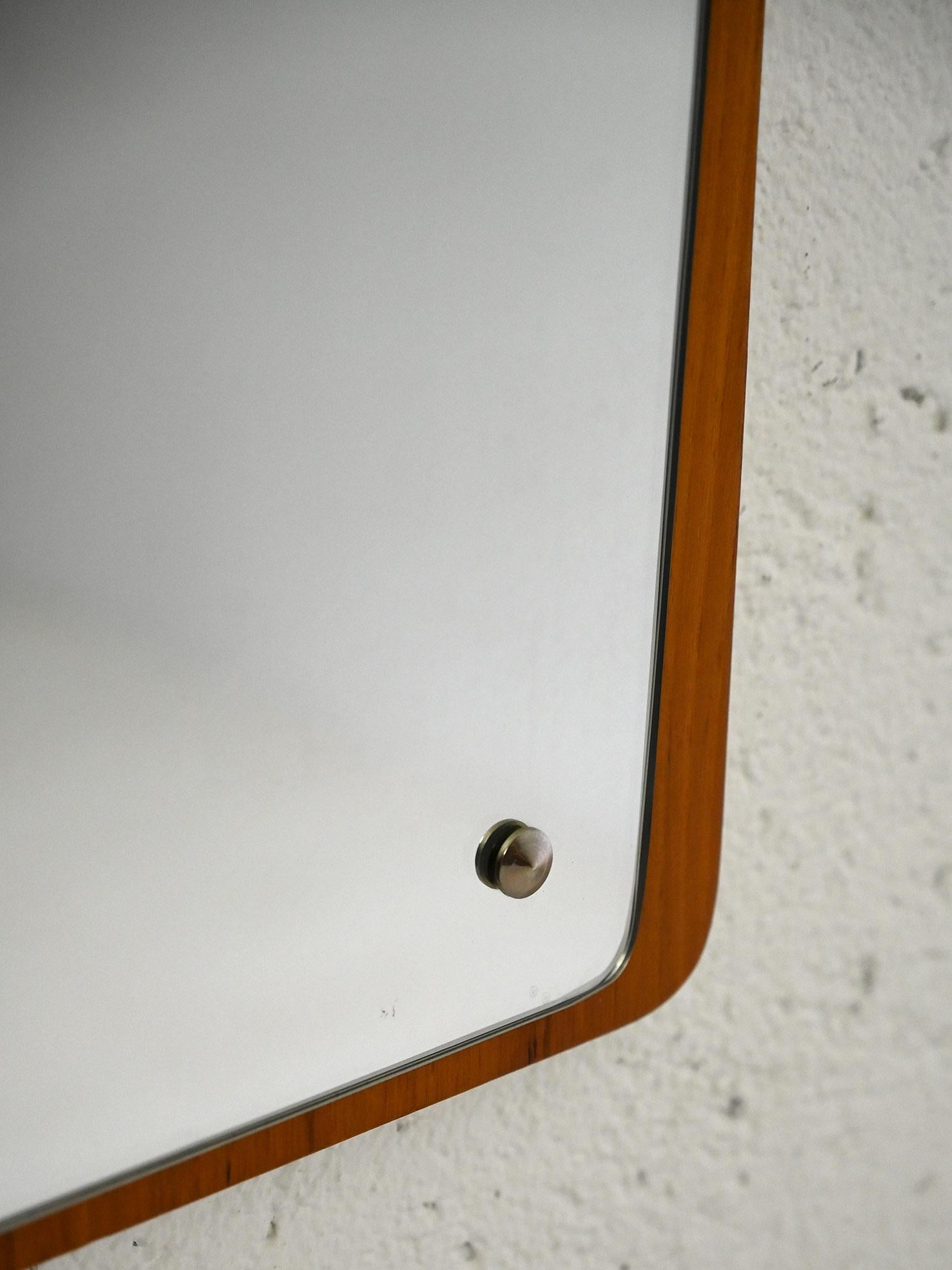 Vintage teak mirror In Good Condition In Brescia, IT
