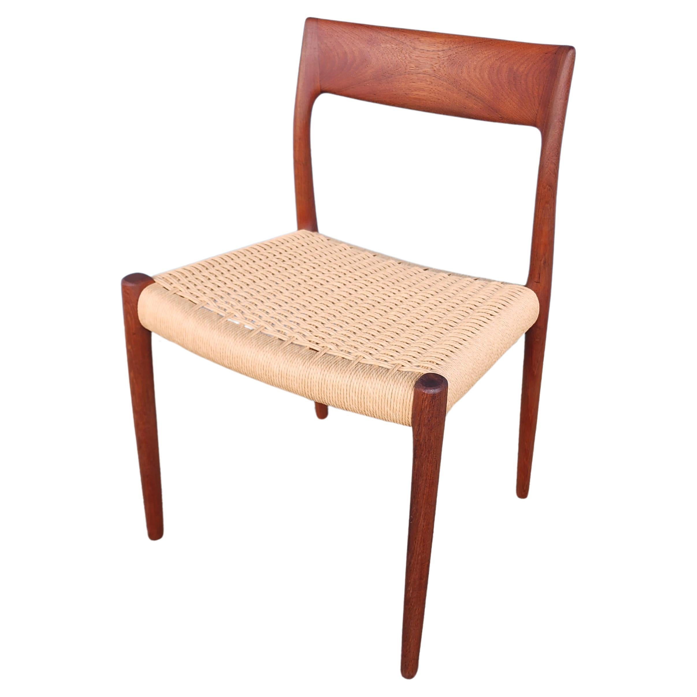 Vintage Teak Model 77 side chair by Niels Moller  For Sale