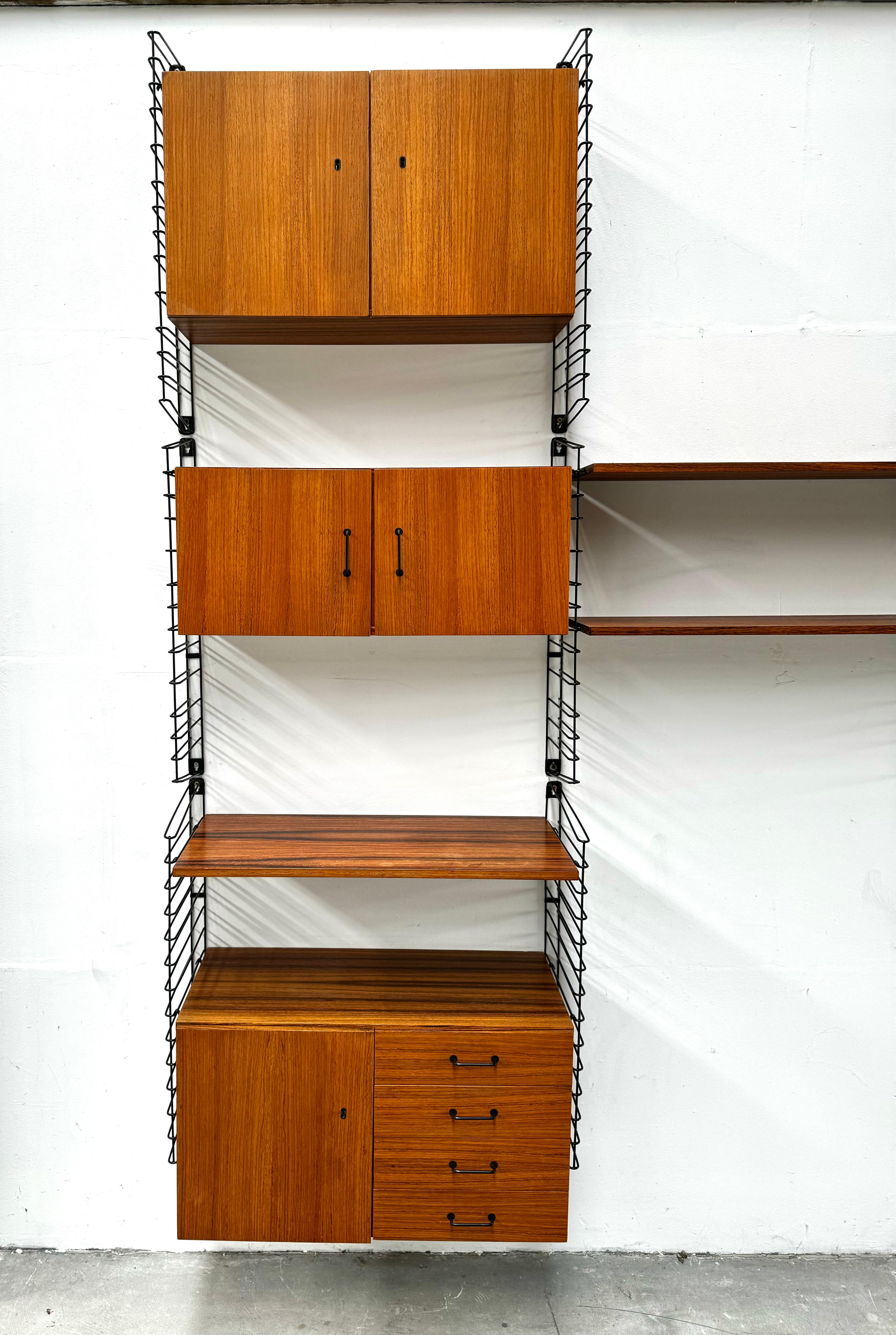 Parete modulare in teak vintage di Tomado per Musterring, anni '60. in vendita 9