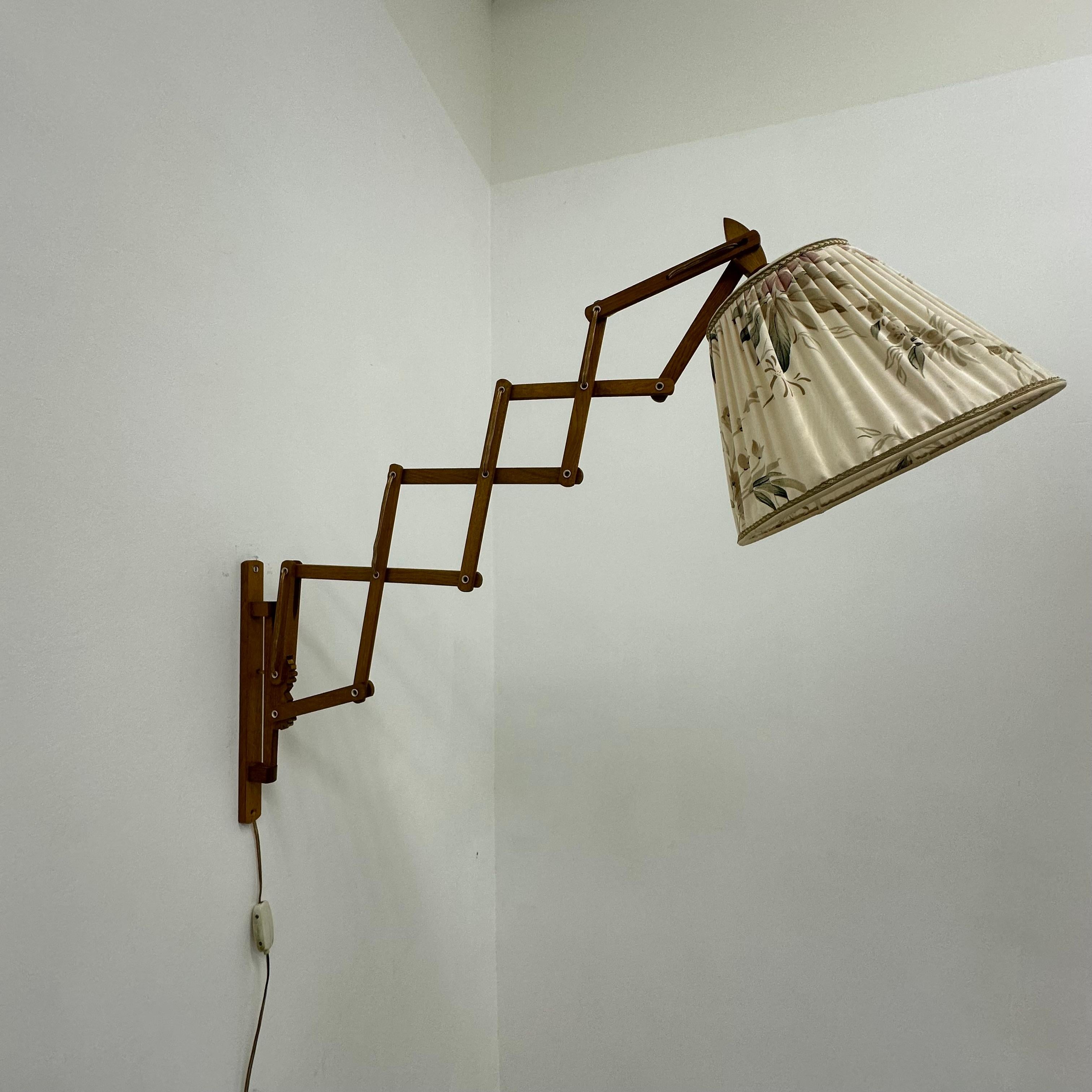 Dutch Vintage teak scissors wall lamp by T. Zweers  , 1960s