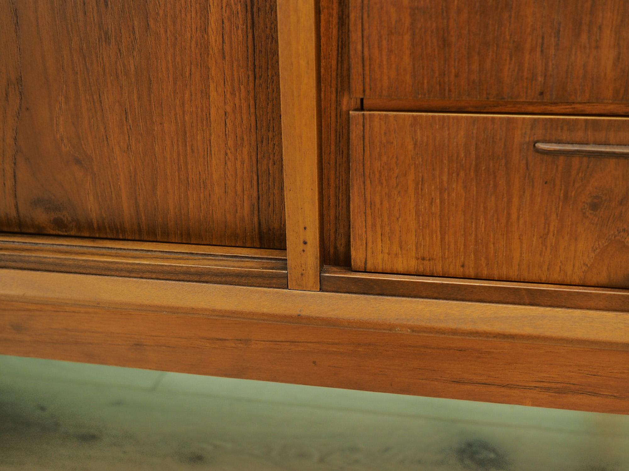 Vintage Teak Sideboard, 1960-1970 For Sale 4