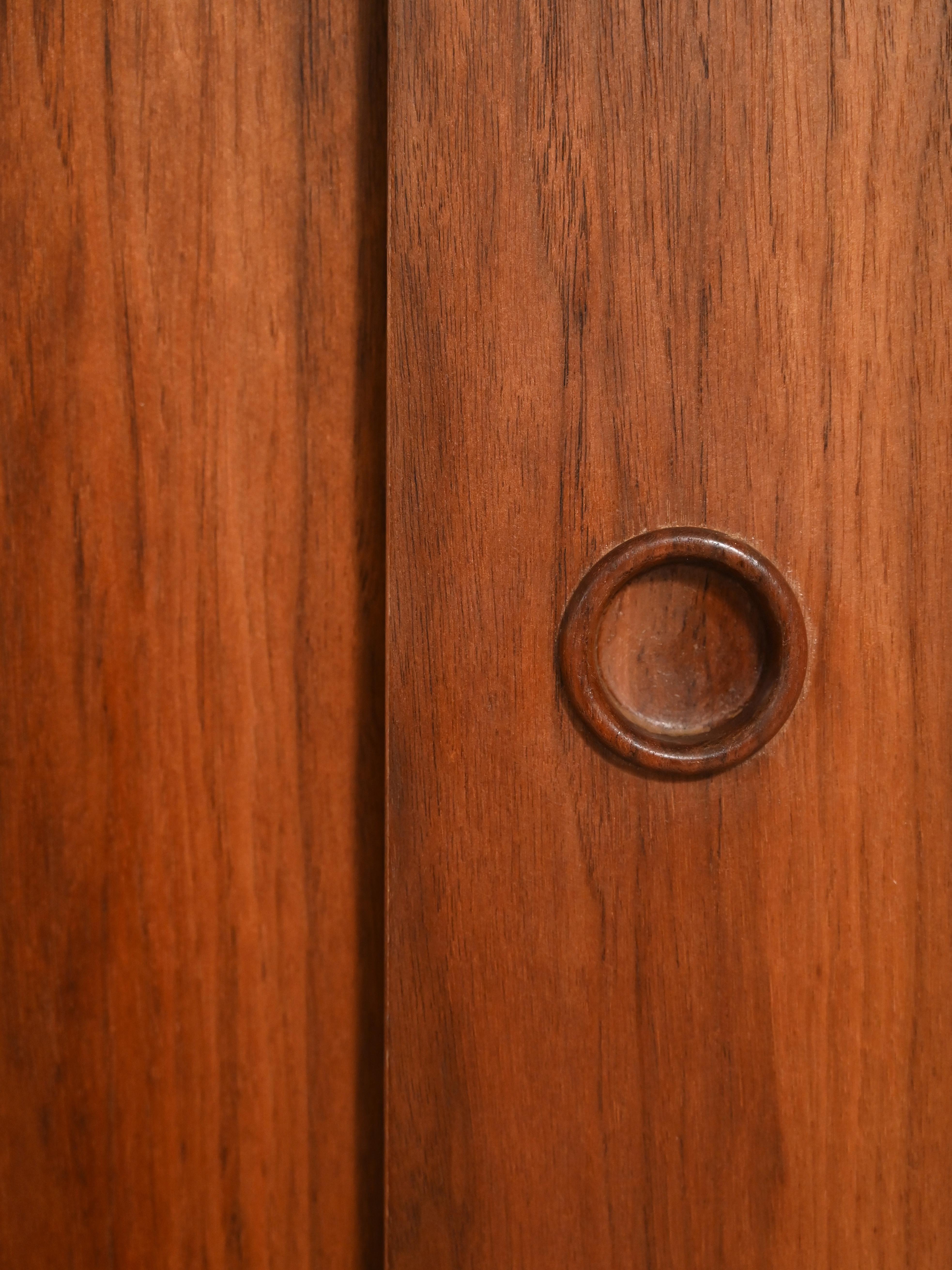 Vintage teak sideboard 2