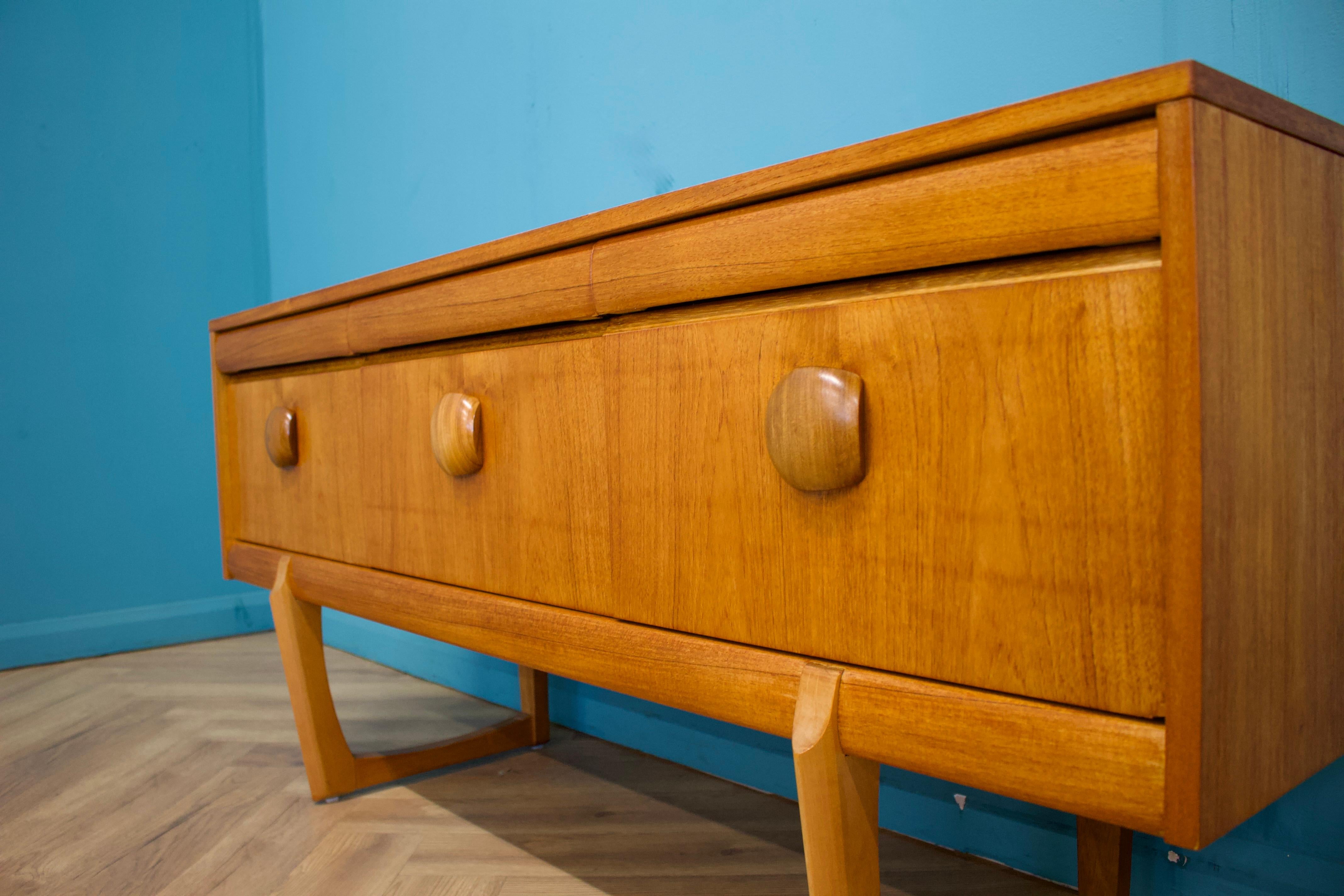Veneer Vintage Teak Sideboard from Elliots of Newbury, 1960s For Sale