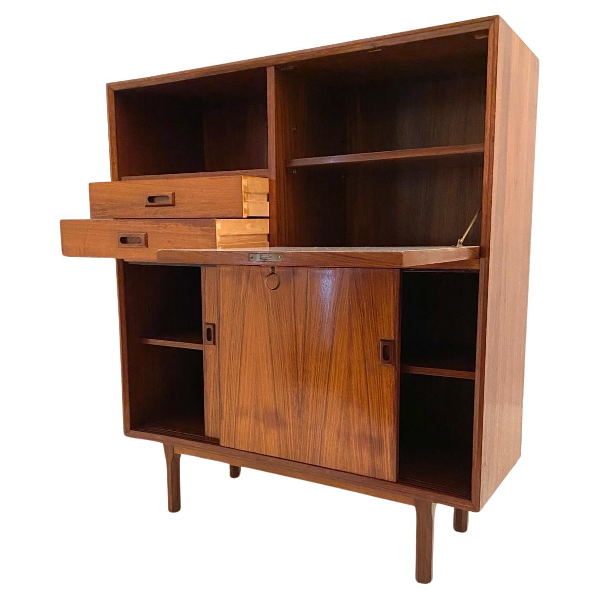 Mid-20th Century Vintage teak sideboard, Italy 1960s For Sale