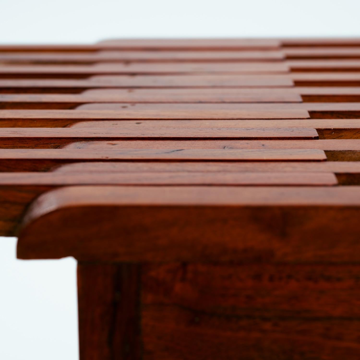 Table d'appoint extensible en teck vintage en vente 6