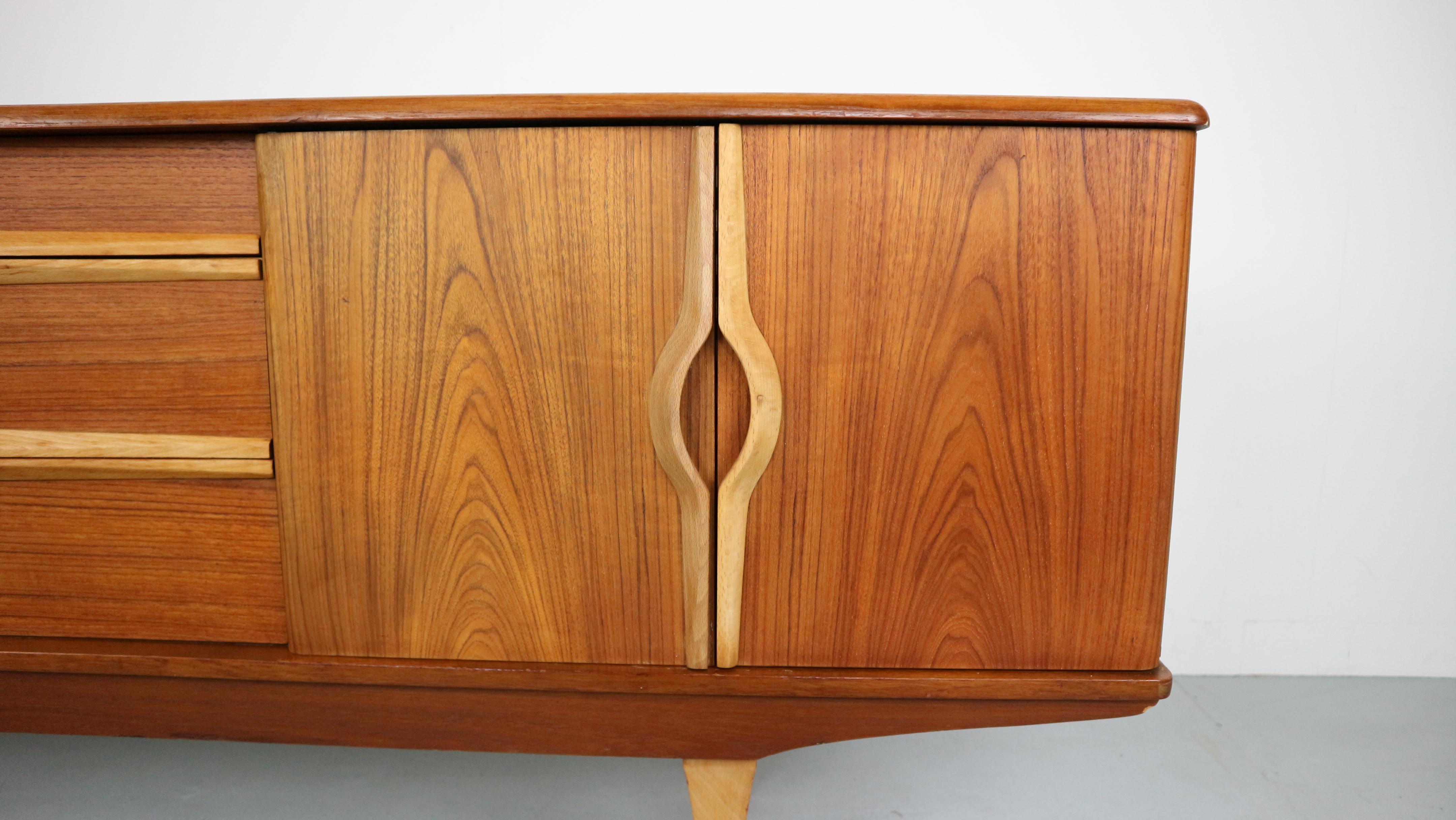 Vintage Teak Stonehill 'Colony' Sideboard, 1960s In Good Condition In The Hague, NL