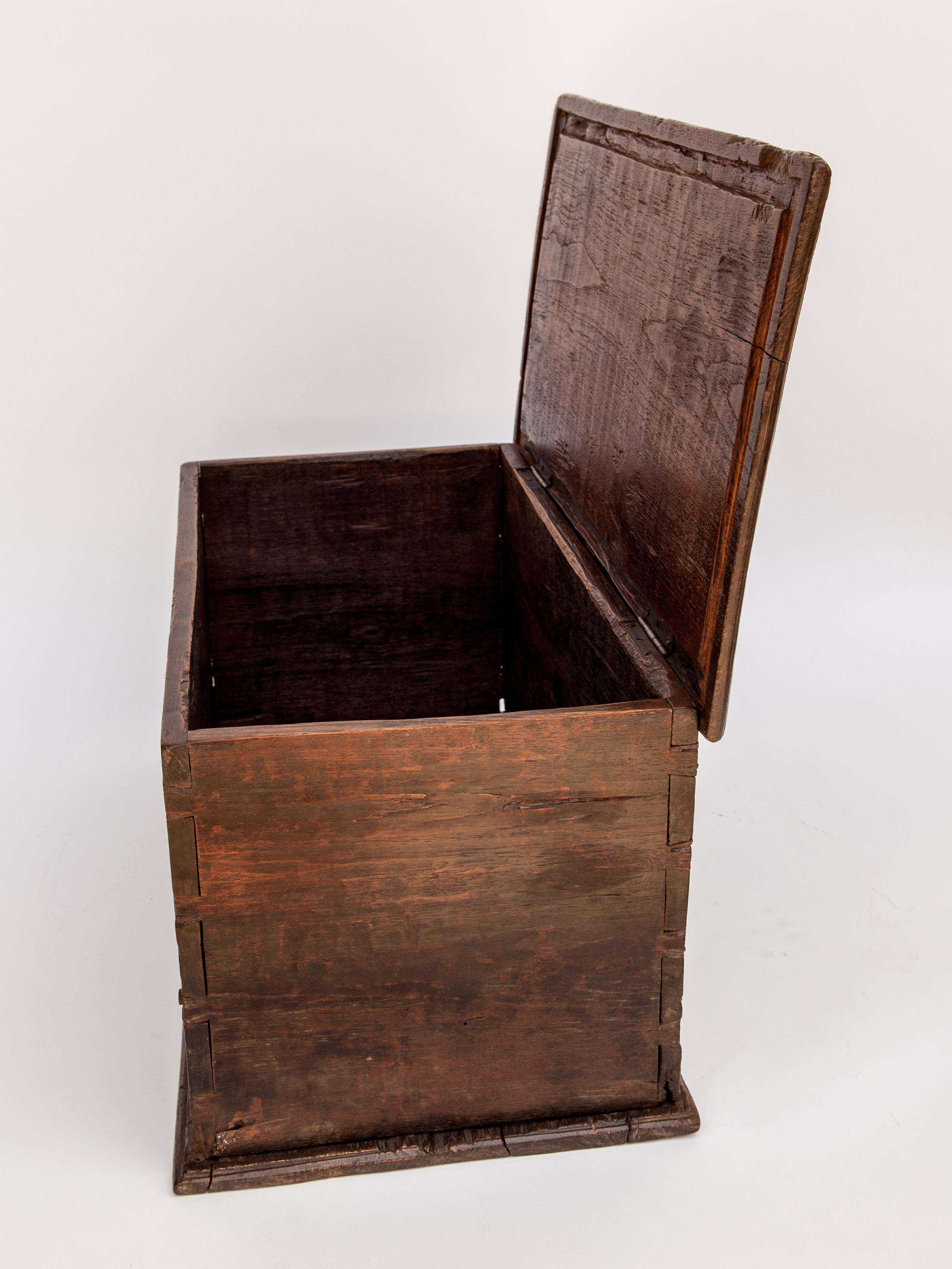 Vintage Teak Storage Chest from Java, Mid-20th Century 3