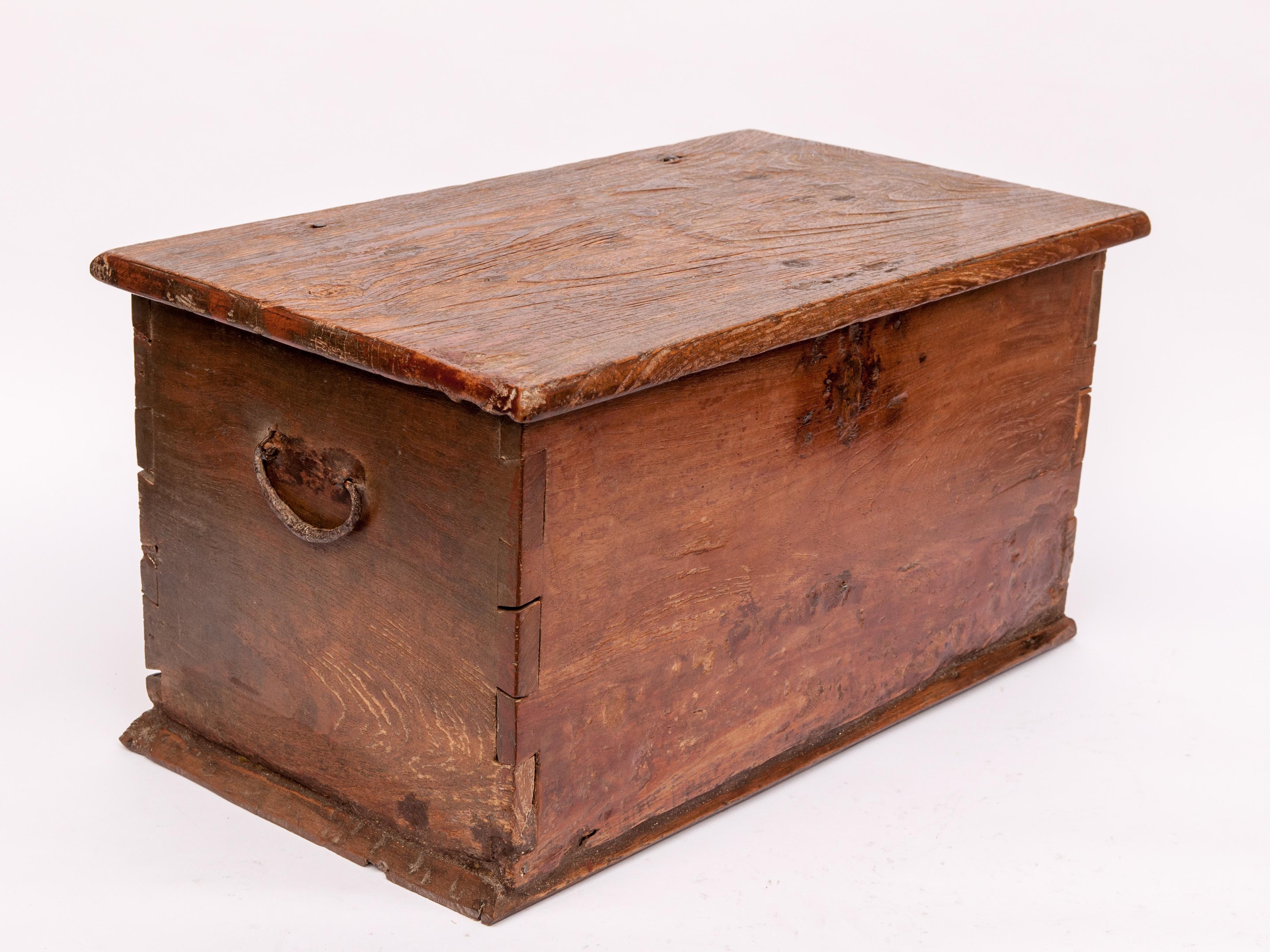 Country Vintage Teak Storage Chest with Heavily Grained Top, Java Mid-20th Century