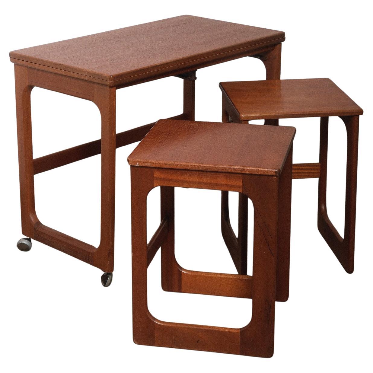 Vintage Teak Triform Nesting Tables by McIntosh Set of 3 For Sale