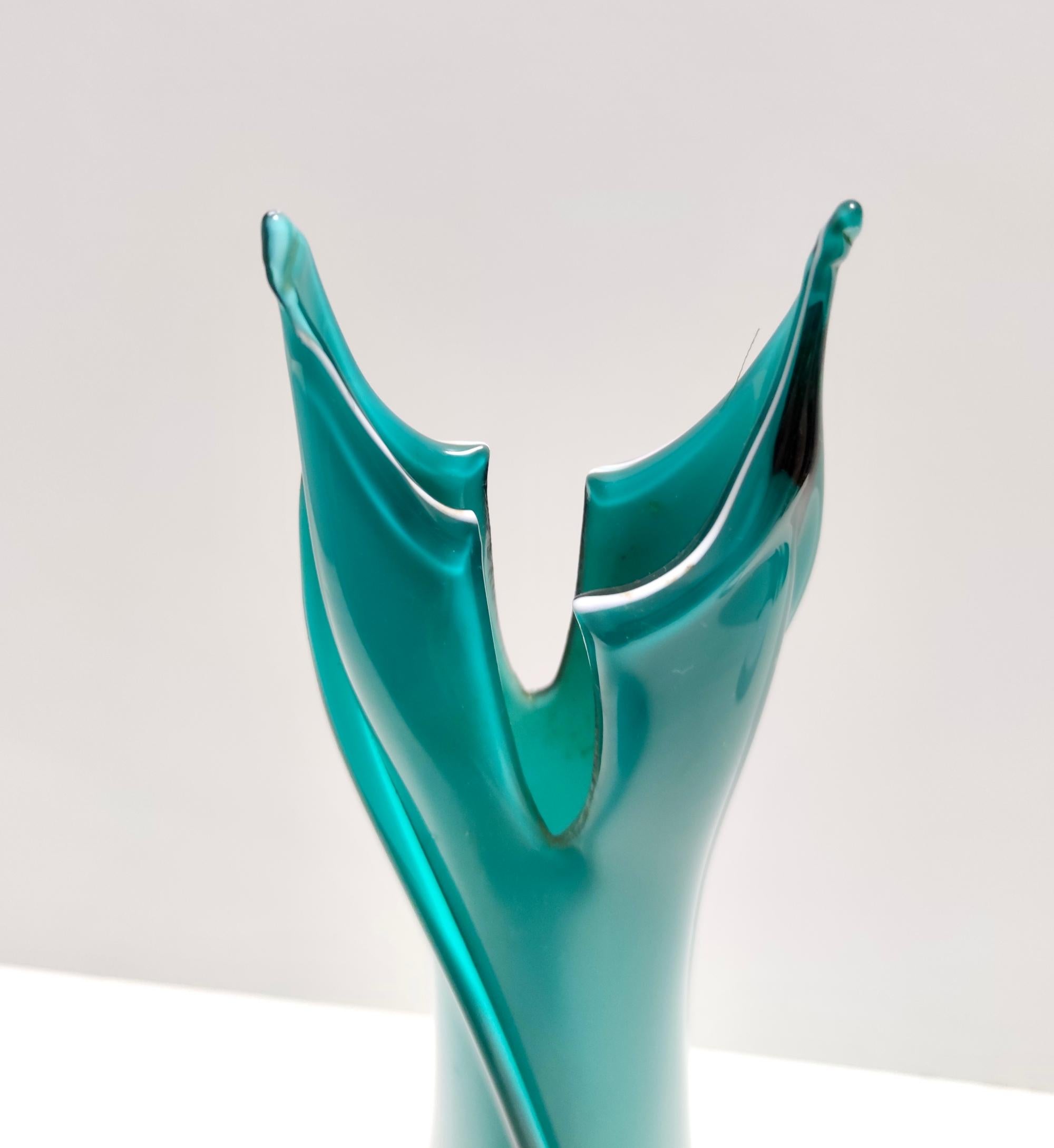 Vintage Teal Encased and Hand-Blown Murano Glass Flower Vase, Italy For Sale 4