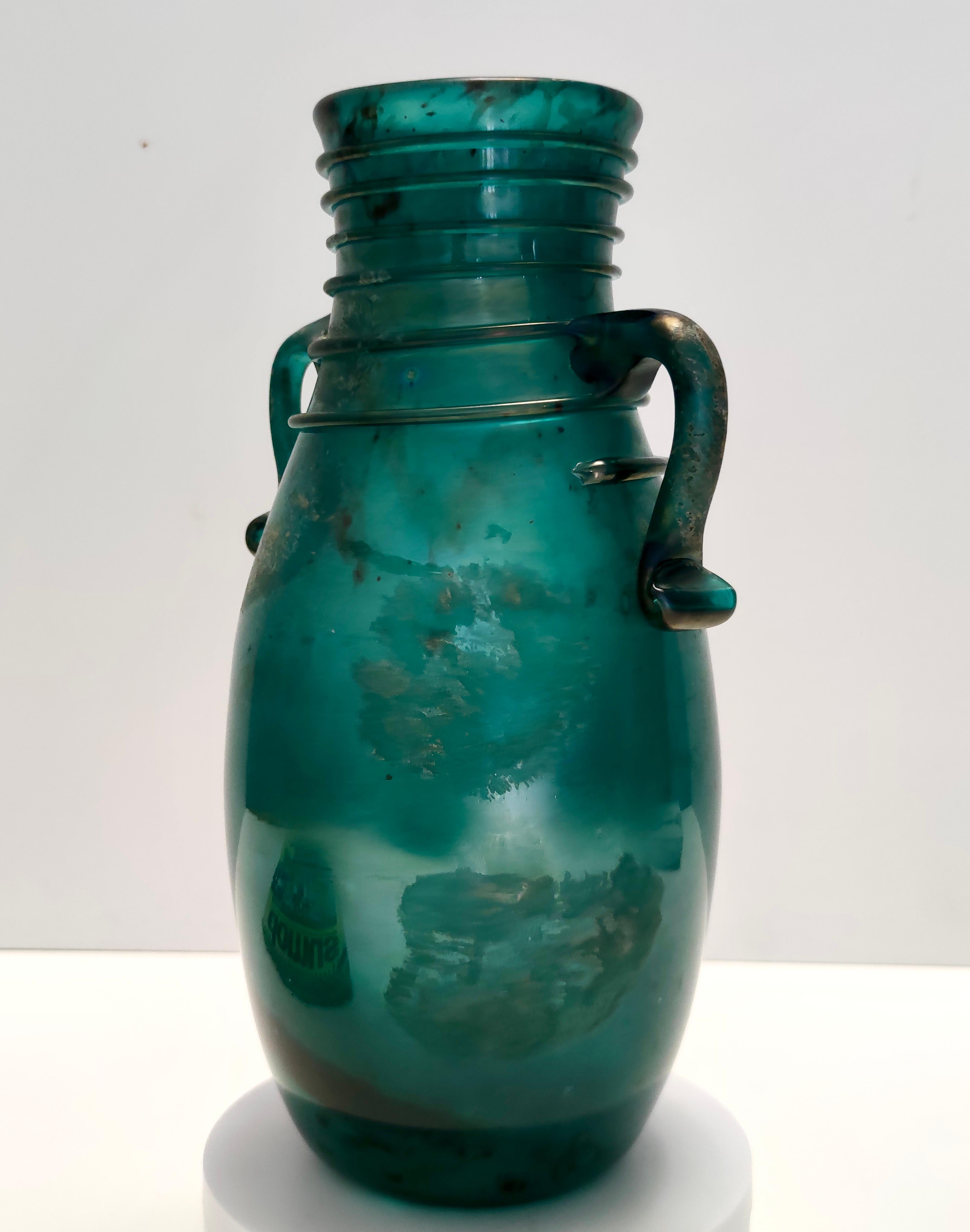 Vintage Teal Scavo Glass Vase Ascribable to Seguso, Archeological style, Italy In Excellent Condition For Sale In Bresso, Lombardy