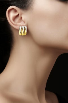 Vintage Teardrop or Wave Style Earrings  14k Multi-Toned Gold