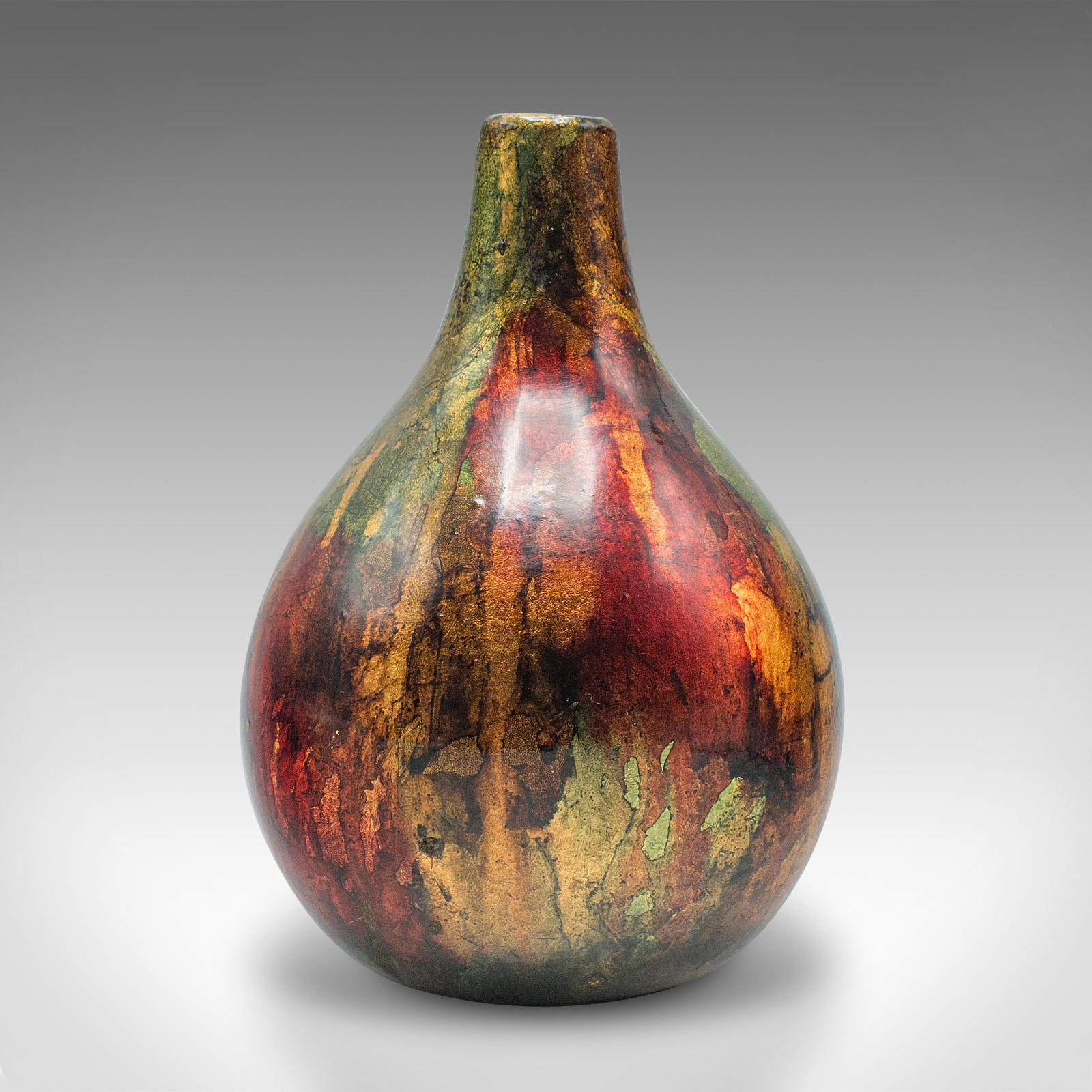 Teardrop-Vase, kontinental, Keramik, Posy-Ärmel, Raku, Studio Pottery (Europäisch) im Angebot