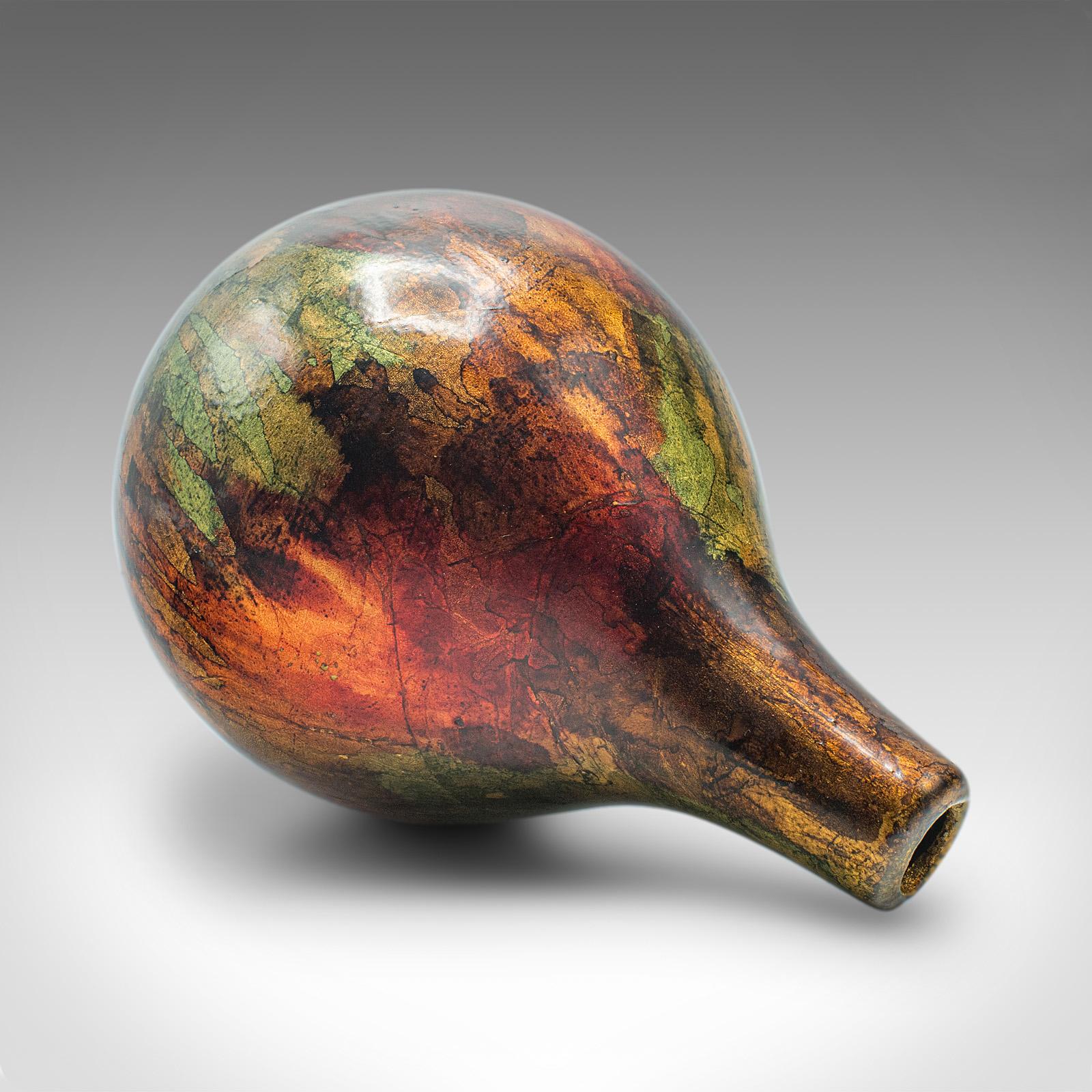 Teardrop-Vase, kontinental, Keramik, Posy-Ärmel, Raku, Studio Pottery (20. Jahrhundert) im Angebot
