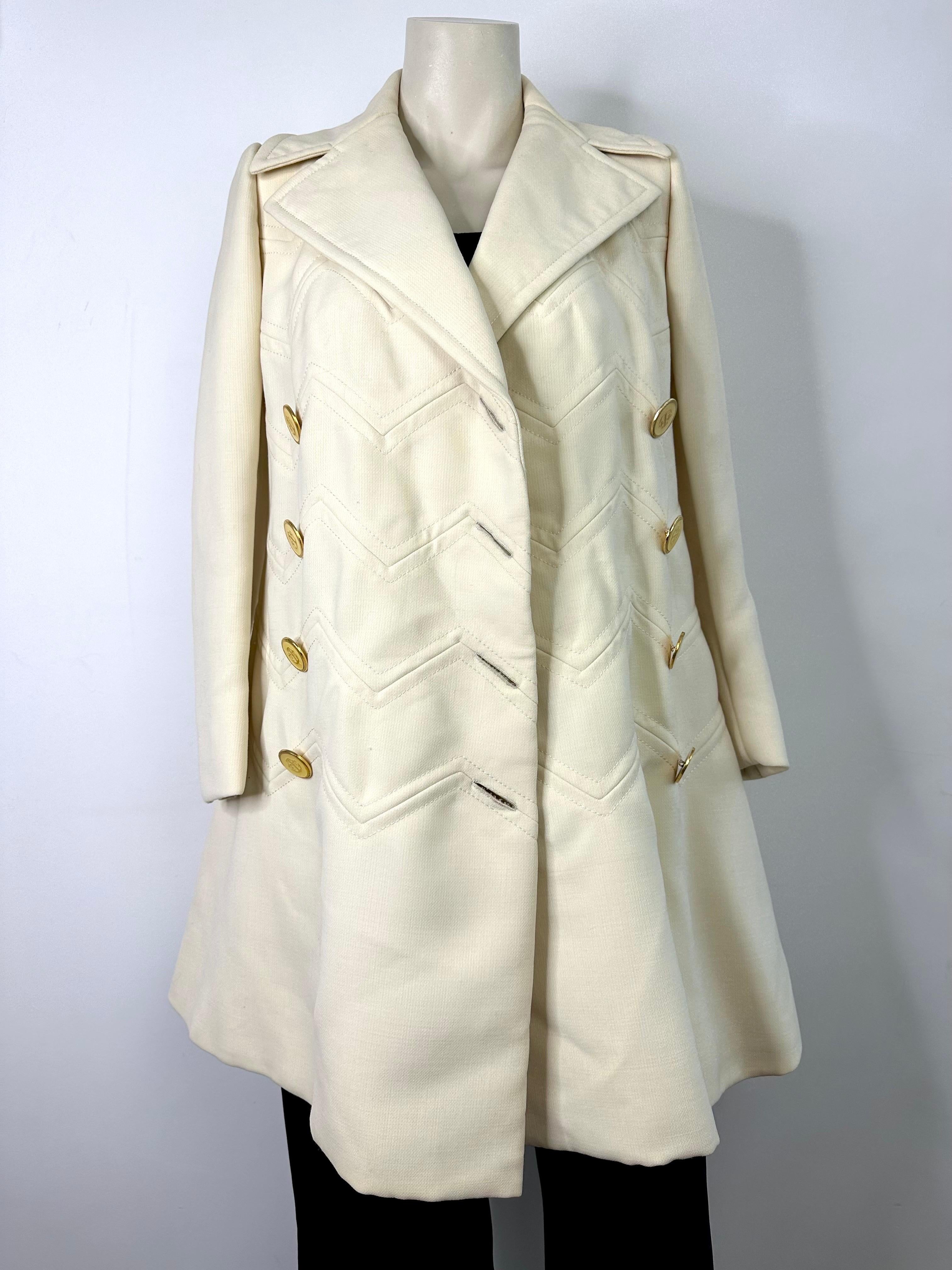 Vintage Ted Lapidus coat in ivory wool from the 1960s For Sale 6