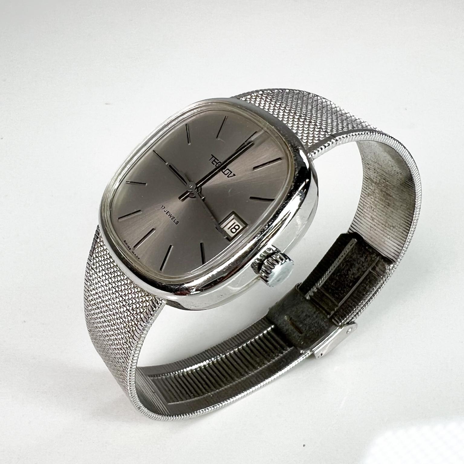 Vintage Tegrov Swiss Made Uhr Mechanische 17 Juwelen Edelstahl (Moderne der Mitte des Jahrhunderts) im Angebot