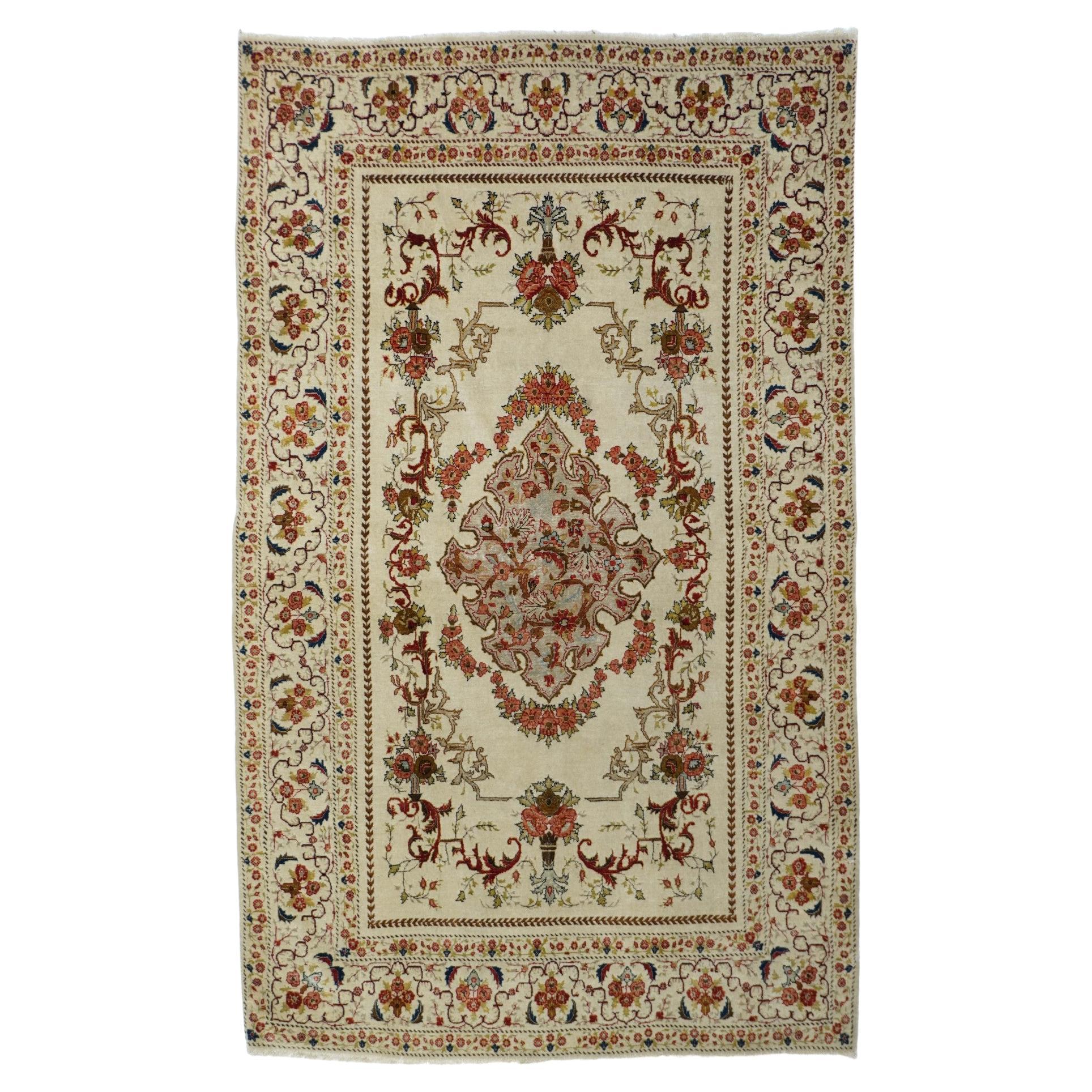 Extremely Fine Antique Persian Tehran Rug. Wool With all Design in Silk 