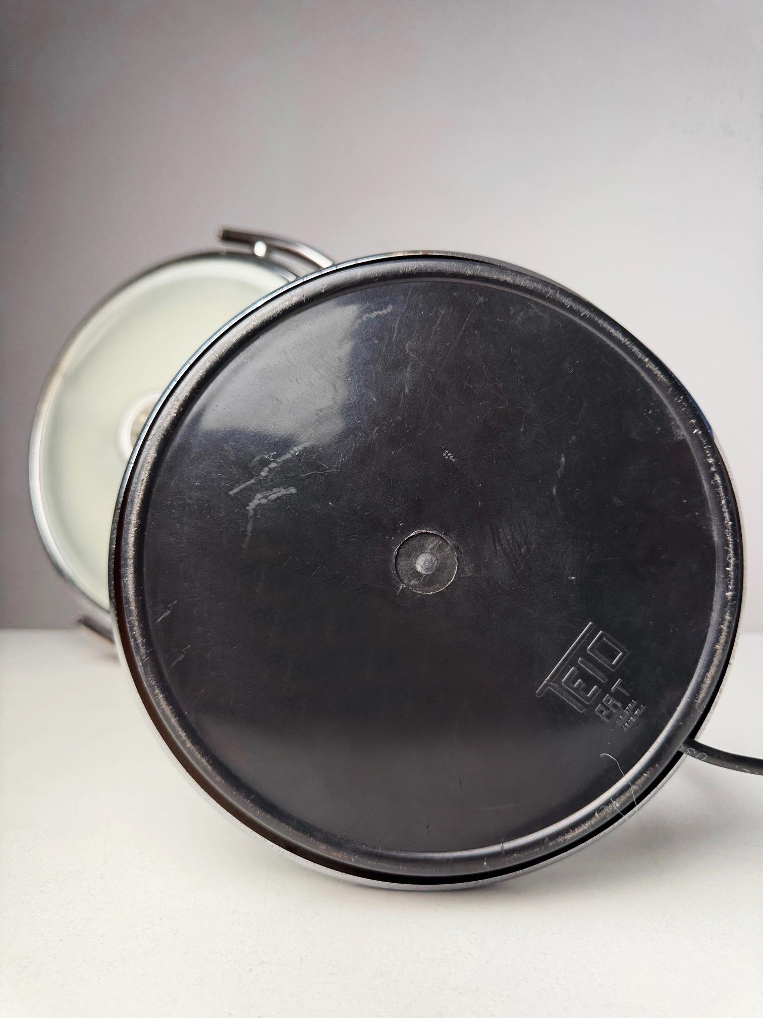Vintage Teio Schreibtischlampe - Argentinisches A Space Age Design (1970er) im Angebot 5