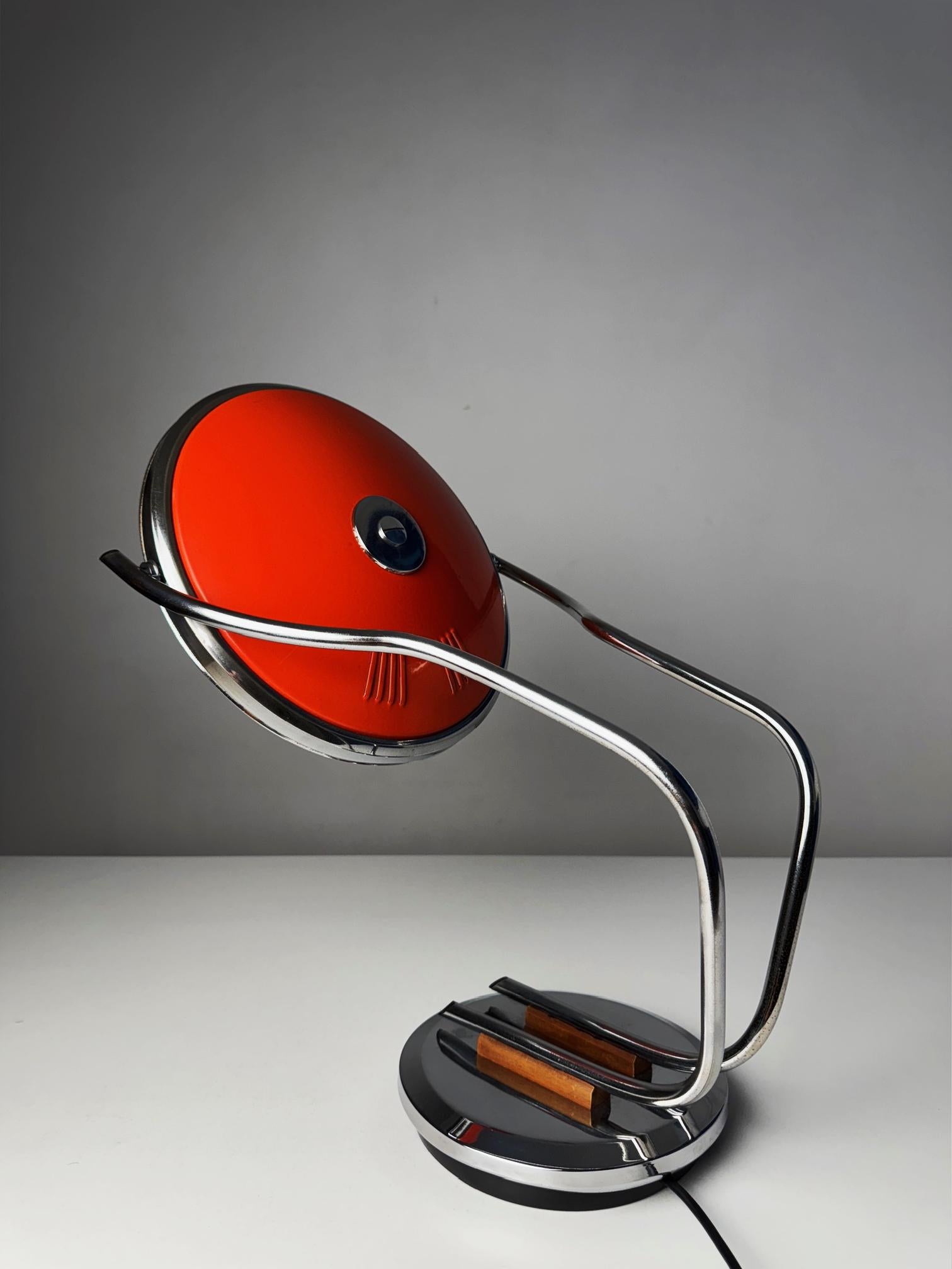 Vintage Teio Schreibtischlampe - Argentinisches A Space Age Design (1970er) im Angebot 1