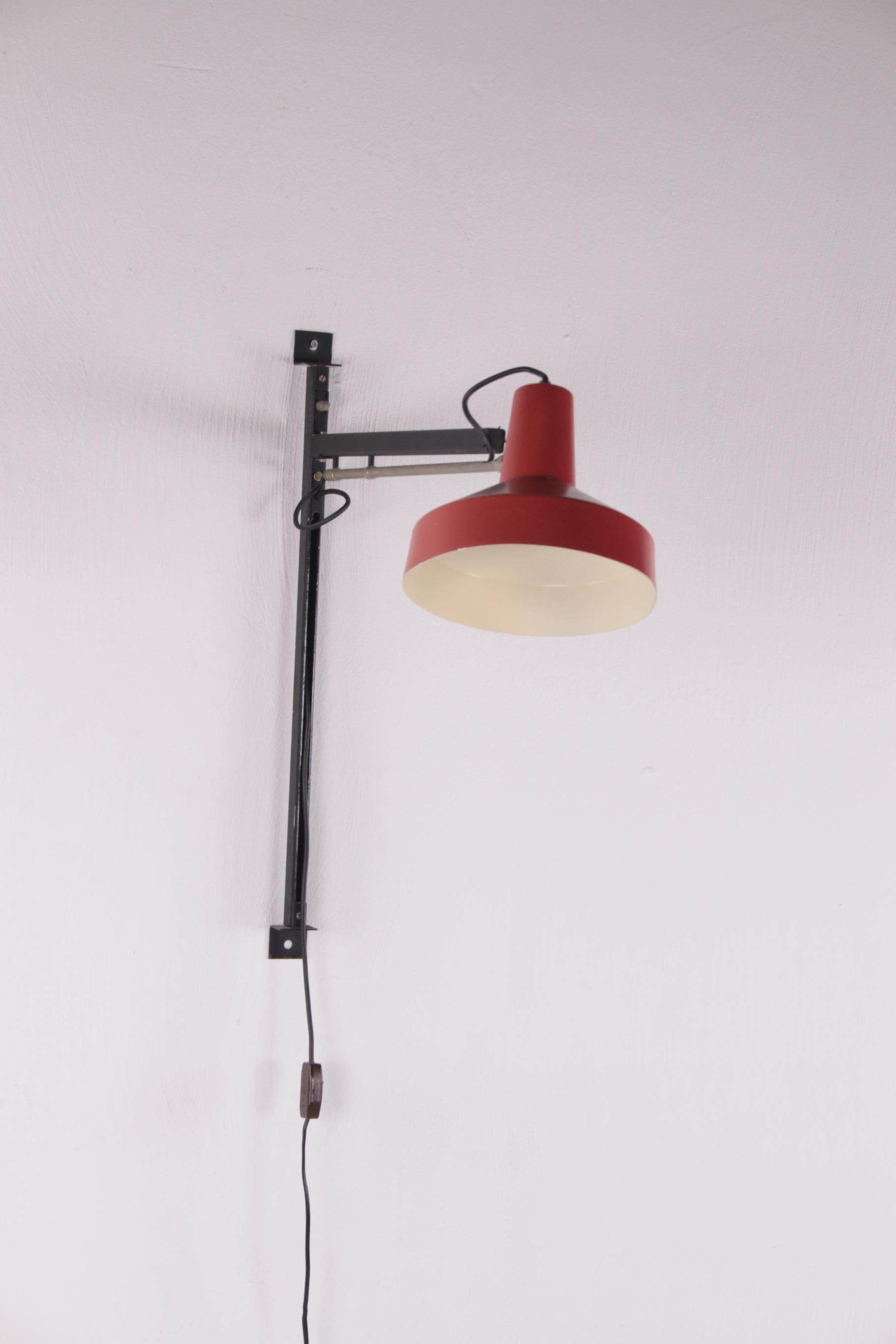 Milieu du XXe siècle Lampe murale télescopique vintage Van Niek Hiemstra Voor Evolux en vente