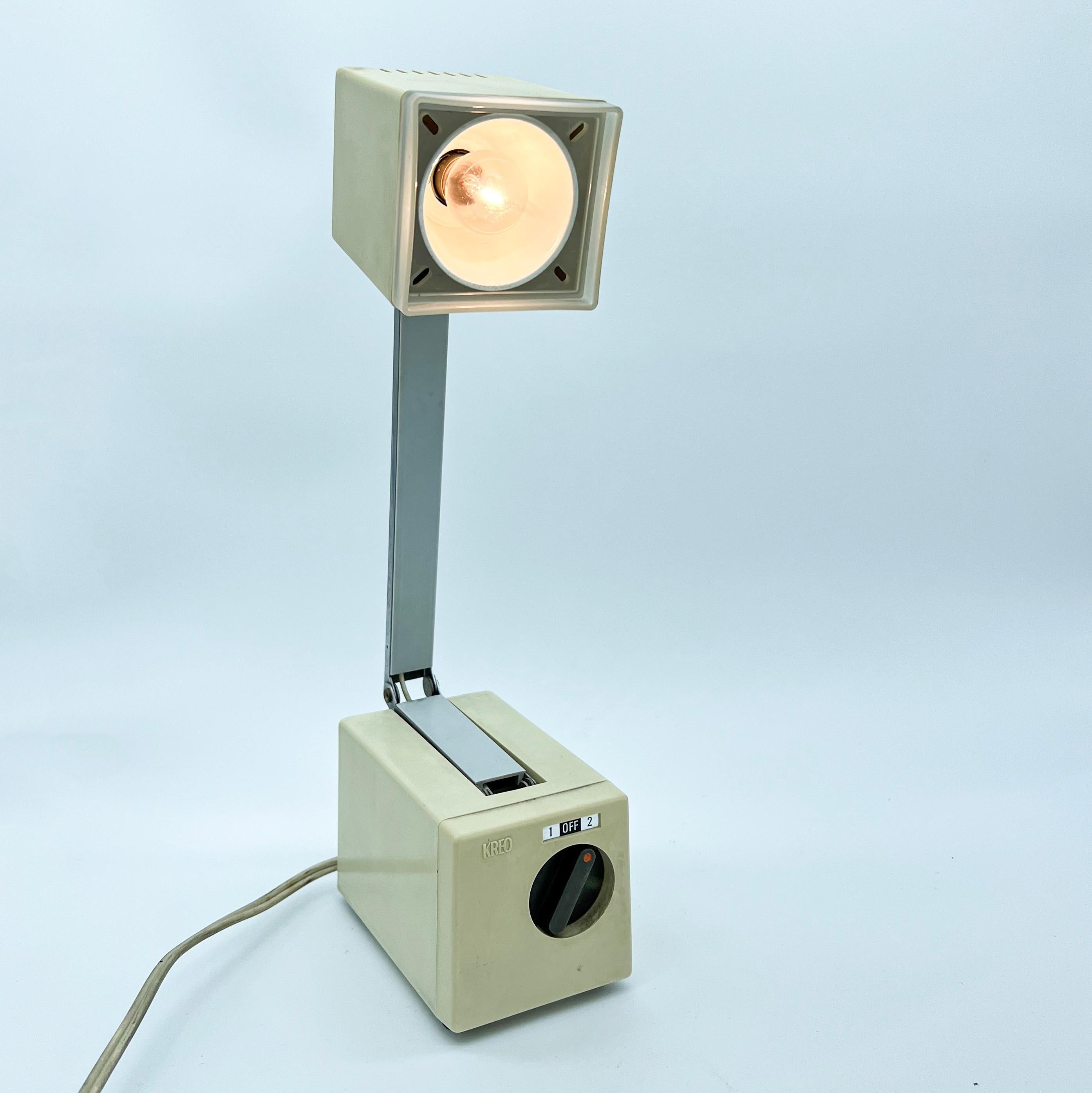 Japanese Vintage Telescopic Table Lamp Kreo Lite Model Na 270, in White Plastic and Metal For Sale