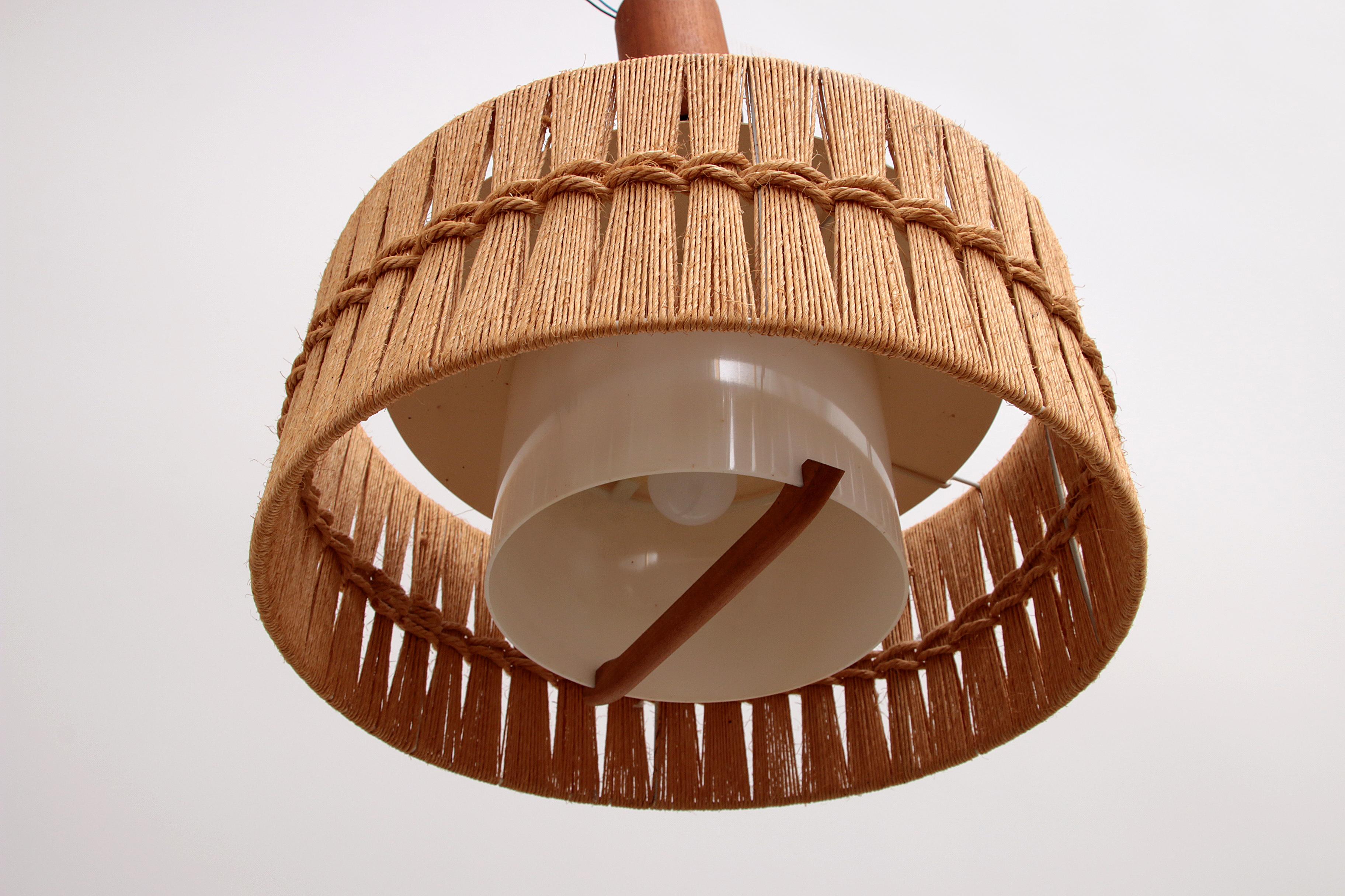 Vintage Temde Hanging Lamp with Teak and Raffia 1960s Germany For Sale 9