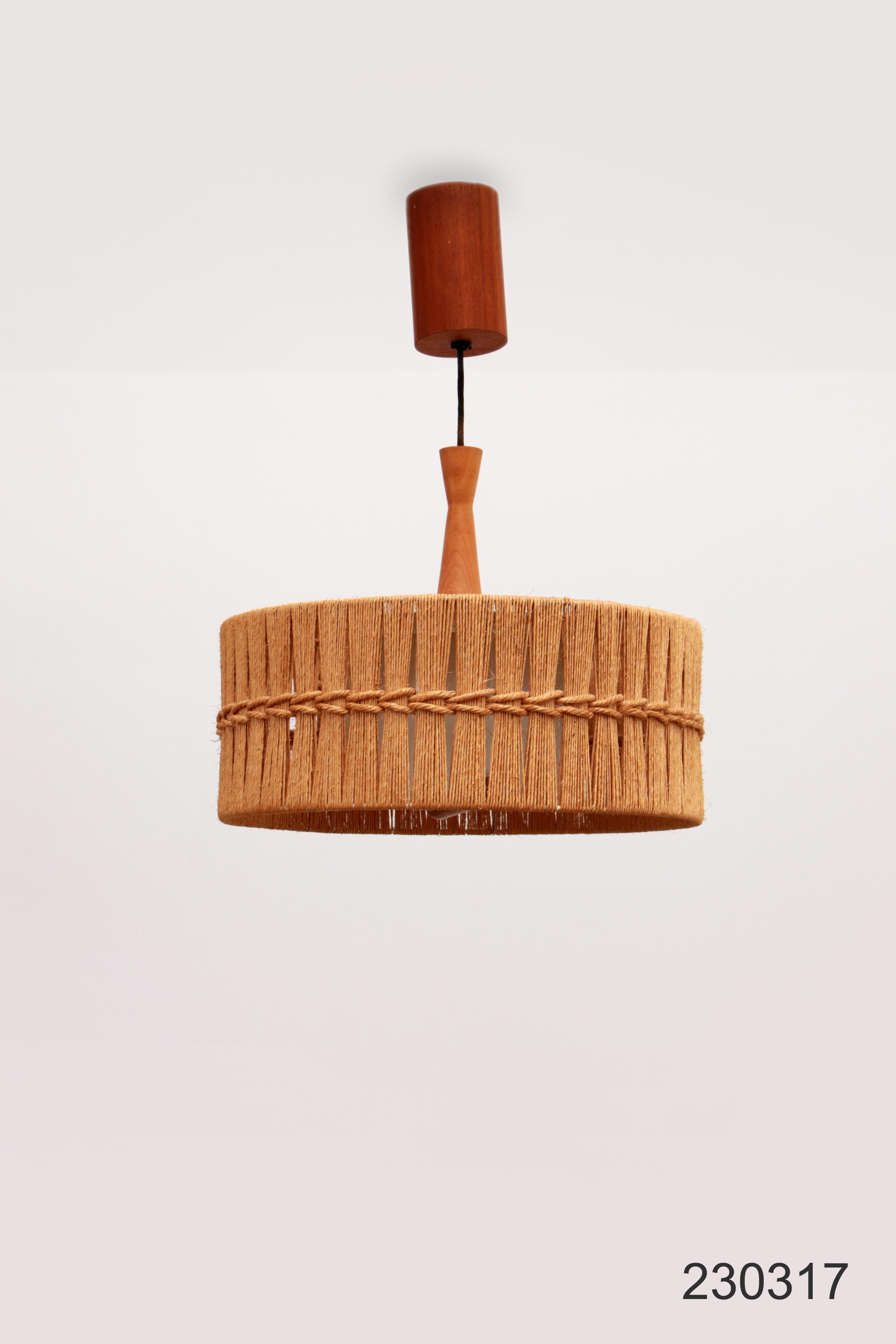 Vintage Temde Hanging Lamp with Teak and Raffia 1960s Germany For Sale 11