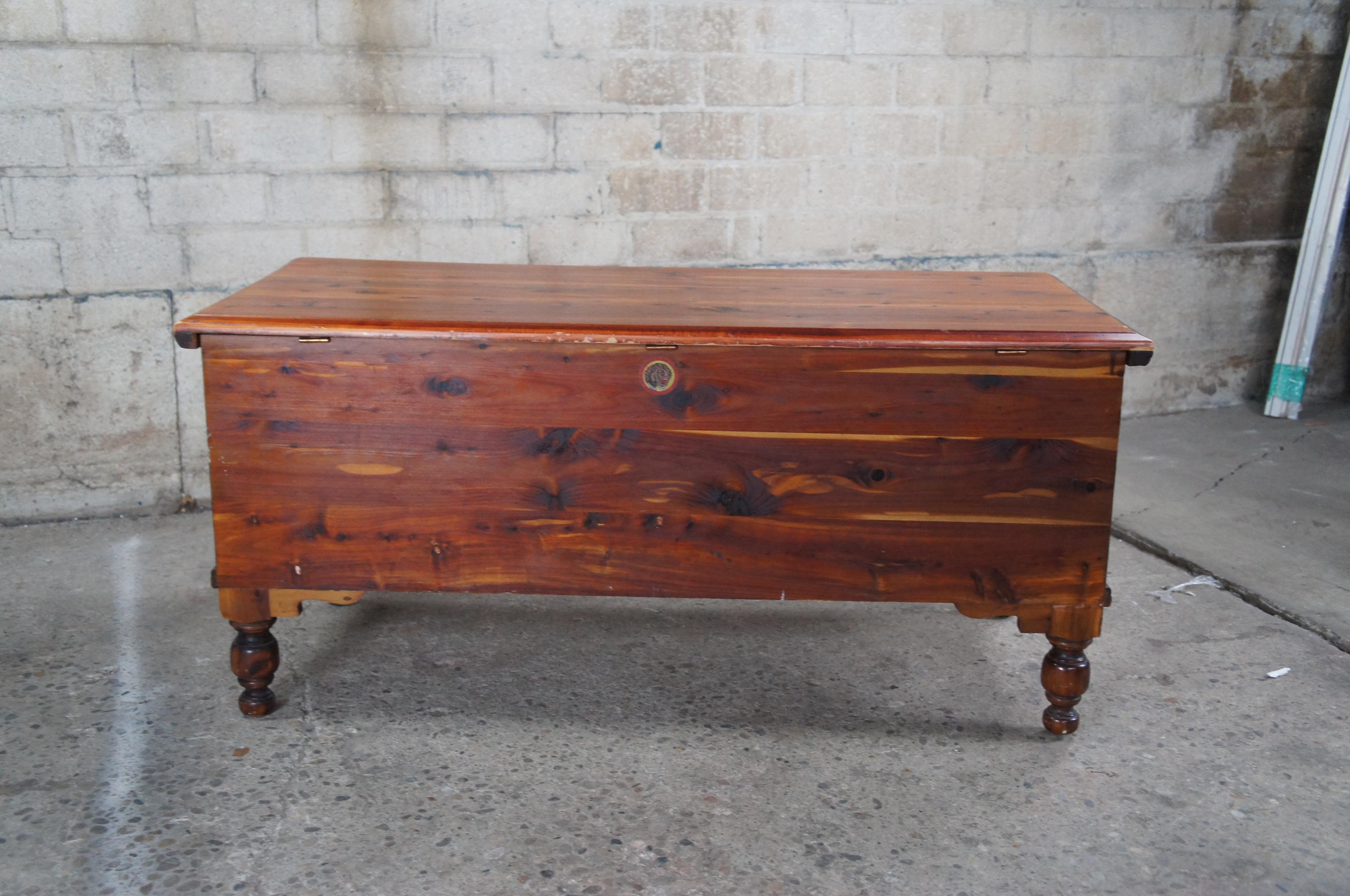Vintage Tennessee Red Cedar Royal Line Rustic Blanket Hope Chest Storage Trunk 4