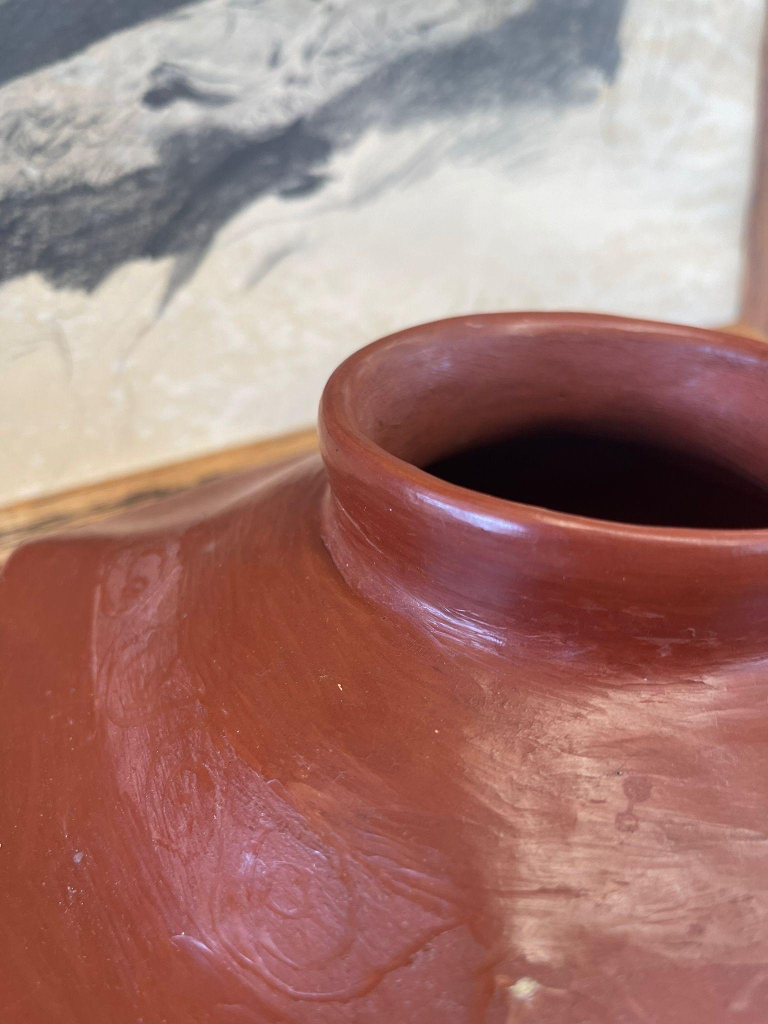 Vintage Terra Cotta Pot Curved Edges Swirl Motif Antique Style In Good Condition For Sale In Seattle, WA
