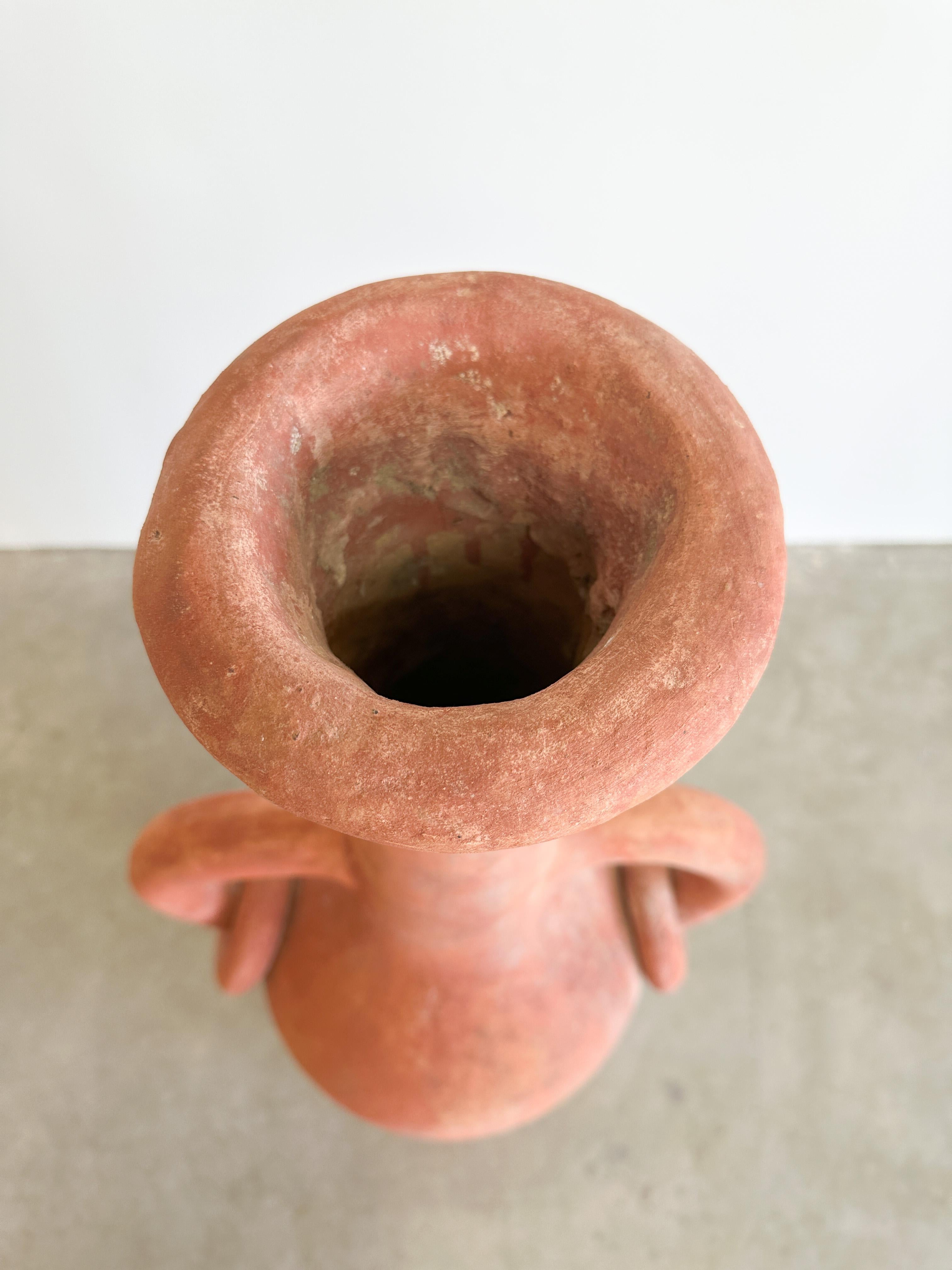Terracotta Vaso da terra in terracotta extra large con anelli - MCM Retro anni '70 in vendita