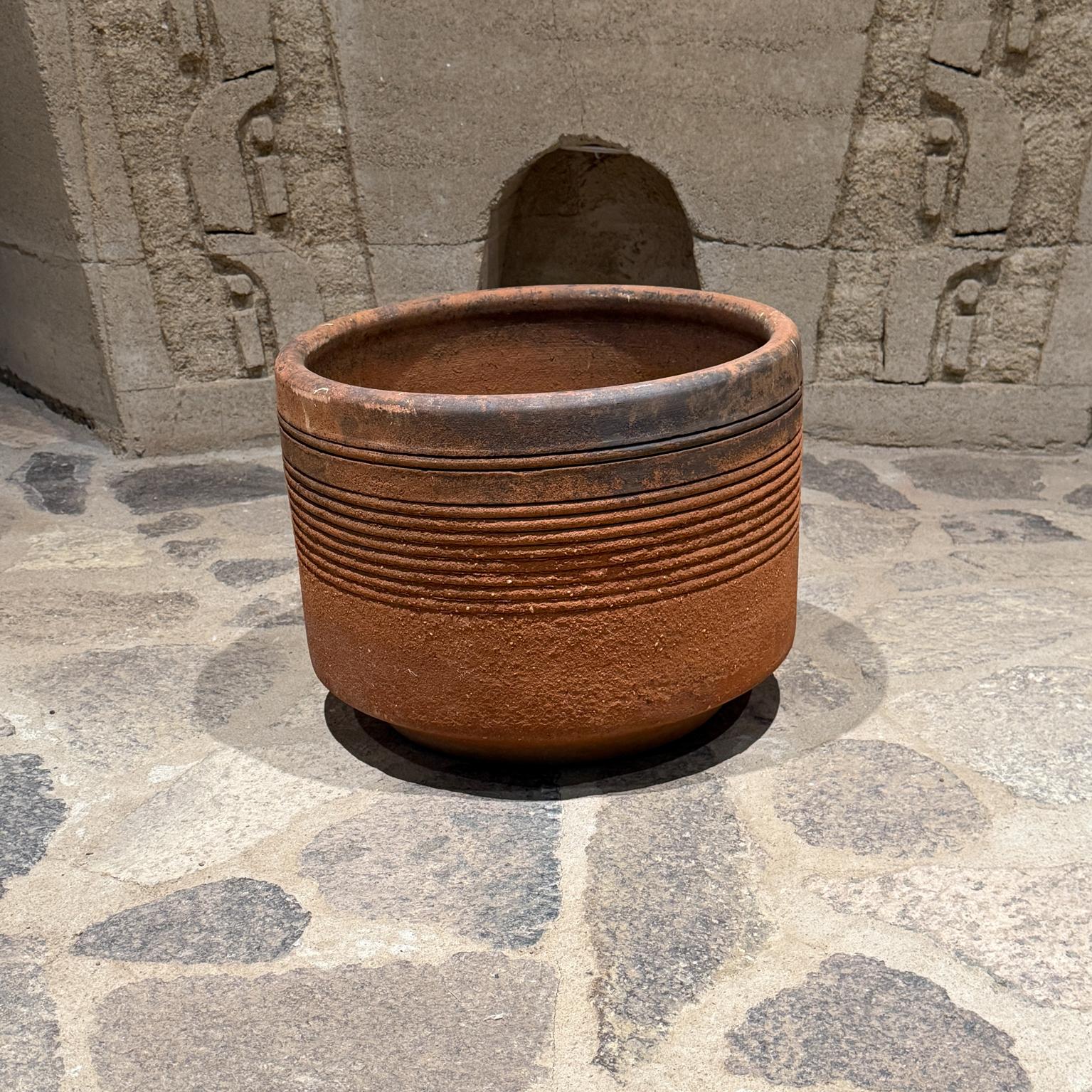 For your consideration, a vintage Terracotta Planter.
Dimensions: 12.5 H x 16.5 diameter

Delivery within 200 miles from San Diego CA is available for an additional fee. (LA, OC, PS)
Please visit take a look at our listings, we have an amazing