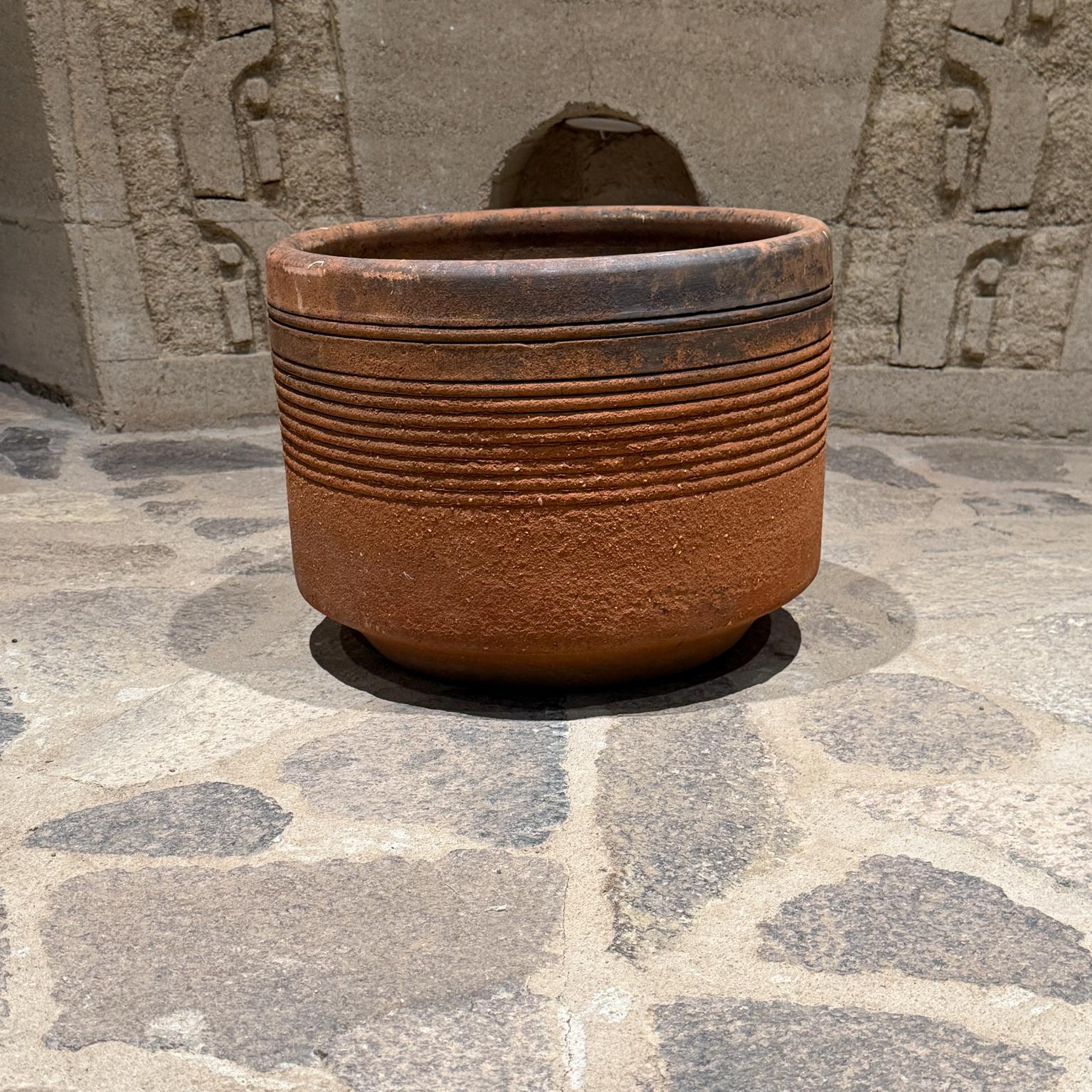 Vintage Terracotta Planter ModernStyle Gainey Pottery Style Era Moderno de mediados de siglo en venta