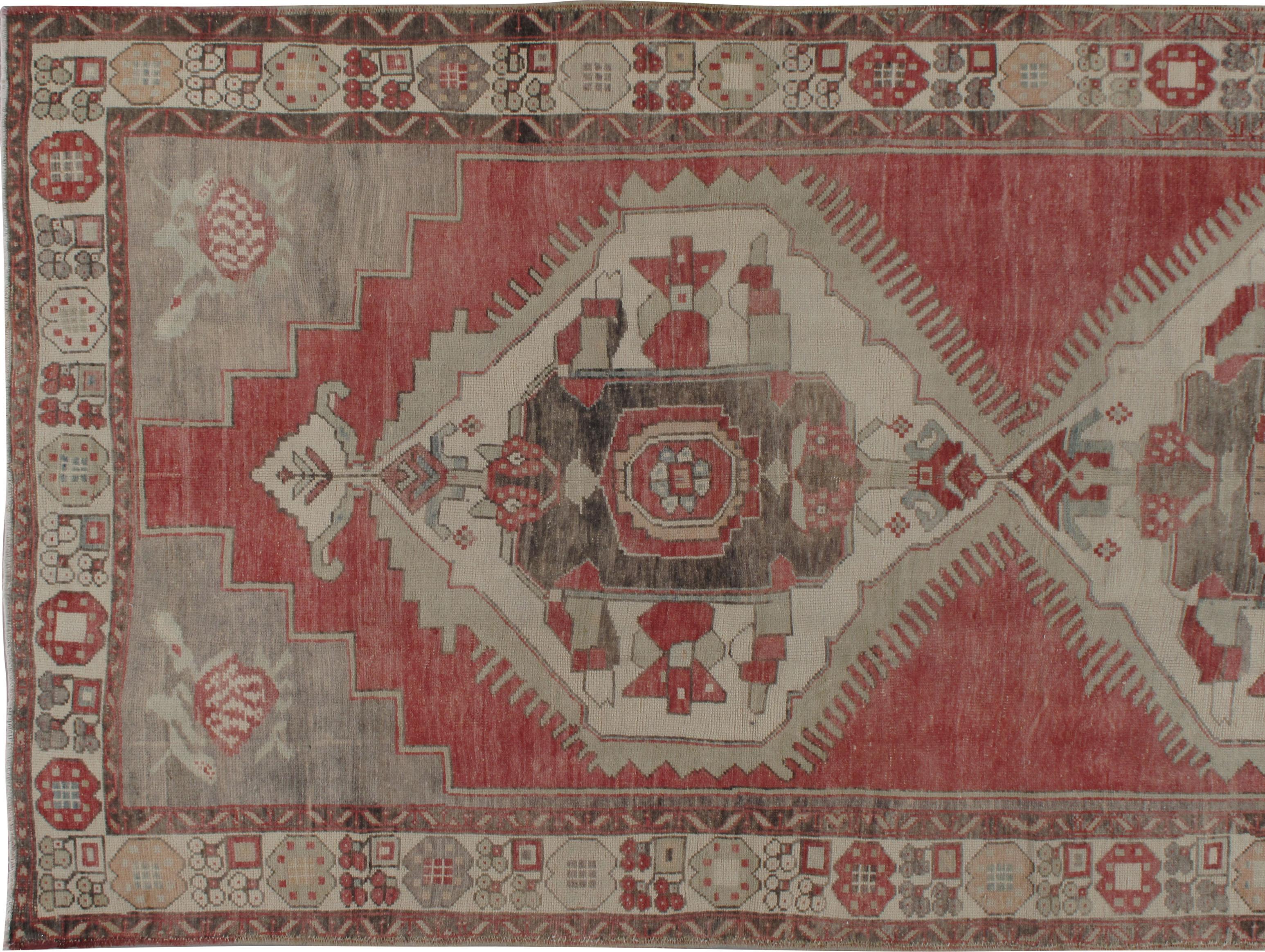 Alfombra turca vintage de terracota  5'8 x 12' Oushak en venta
