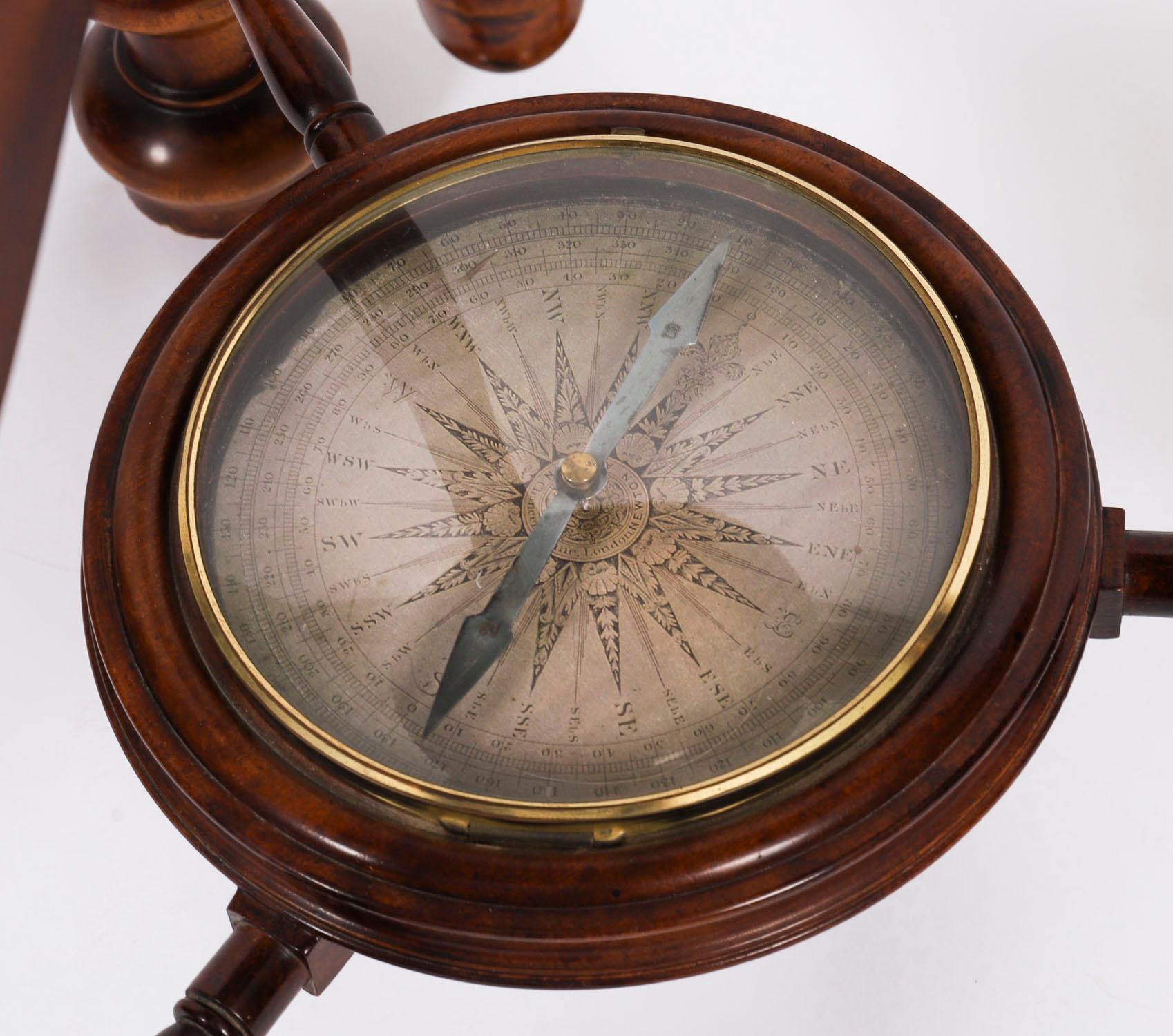 Vintage Terrestrial Library Globe on Stand With Compass 20th Century For Sale 11