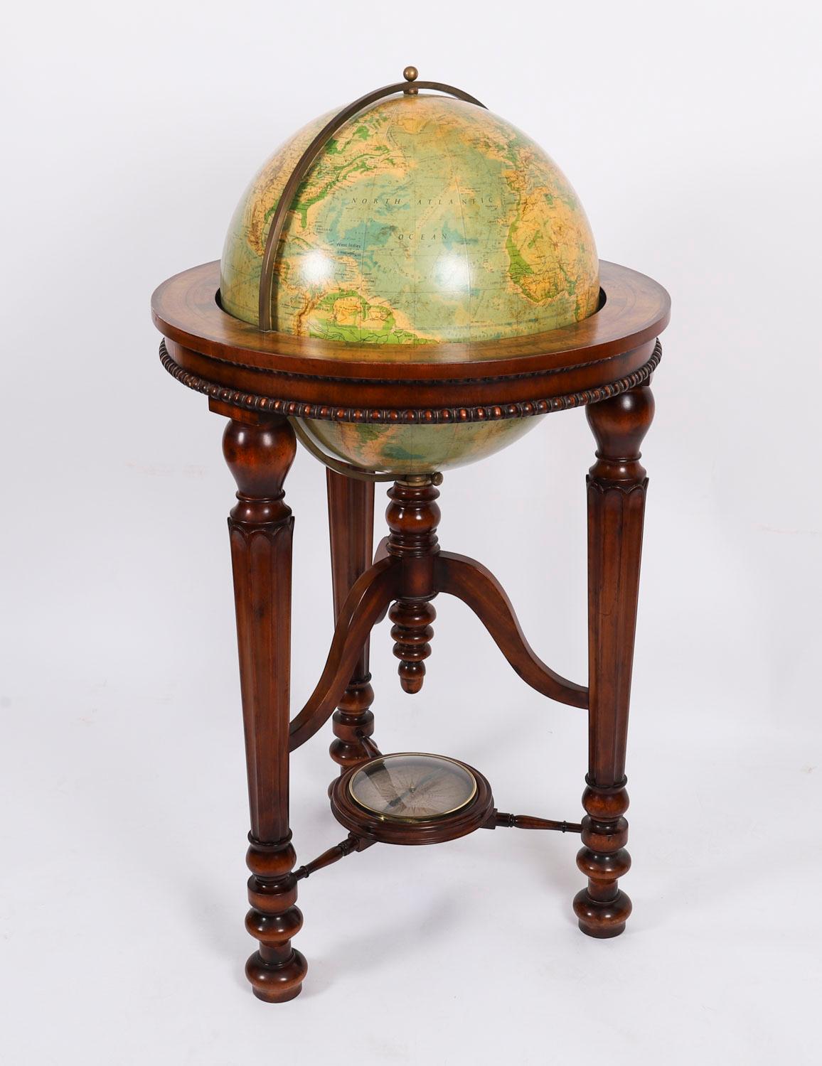 Vintage Terrestrial Library Globe on Stand With Compass 20th Century For Sale 4