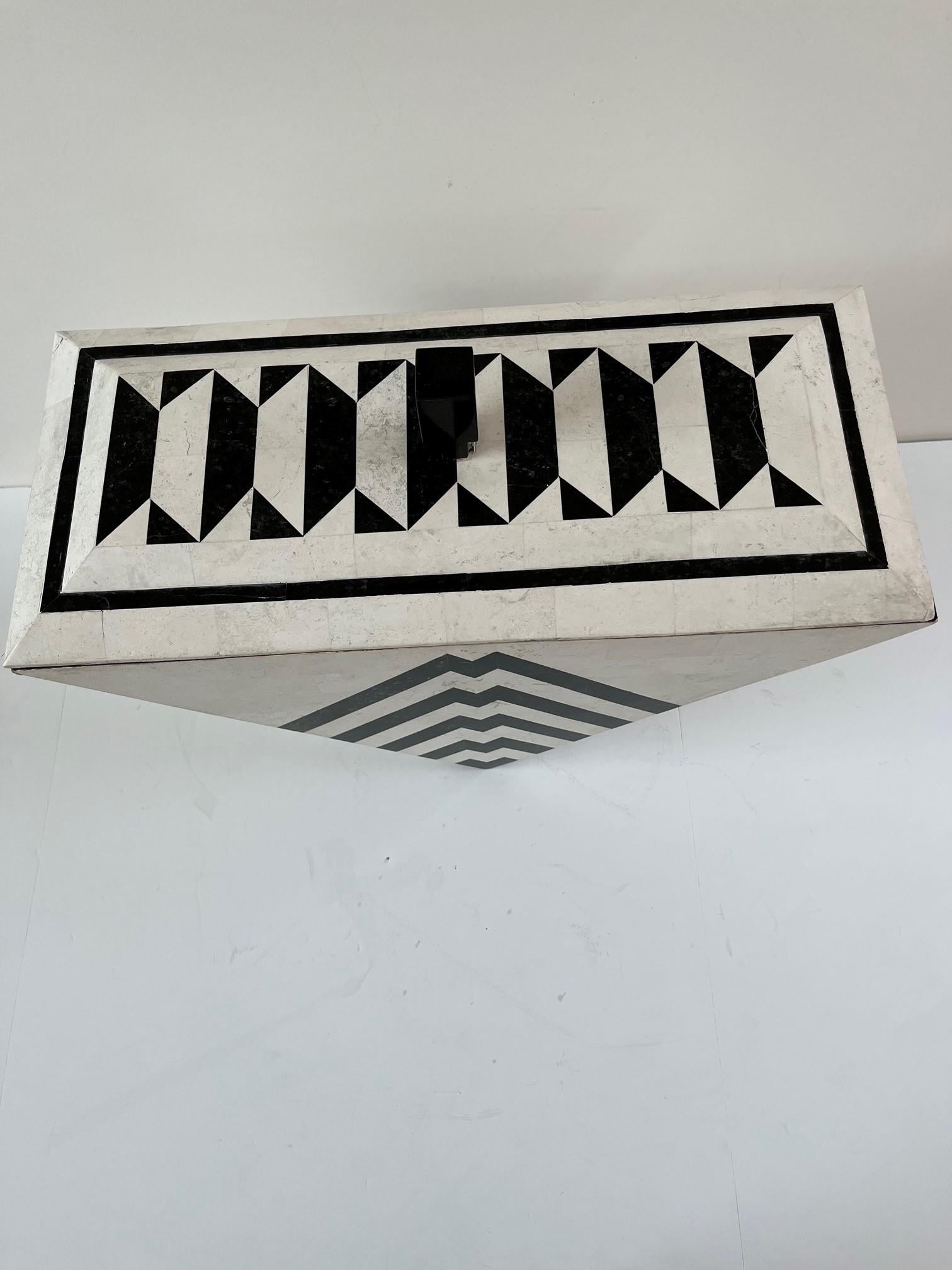 Vintage Tessellated Marble Box by Maitland Smith In Good Condition For Sale In Los Angeles, CA